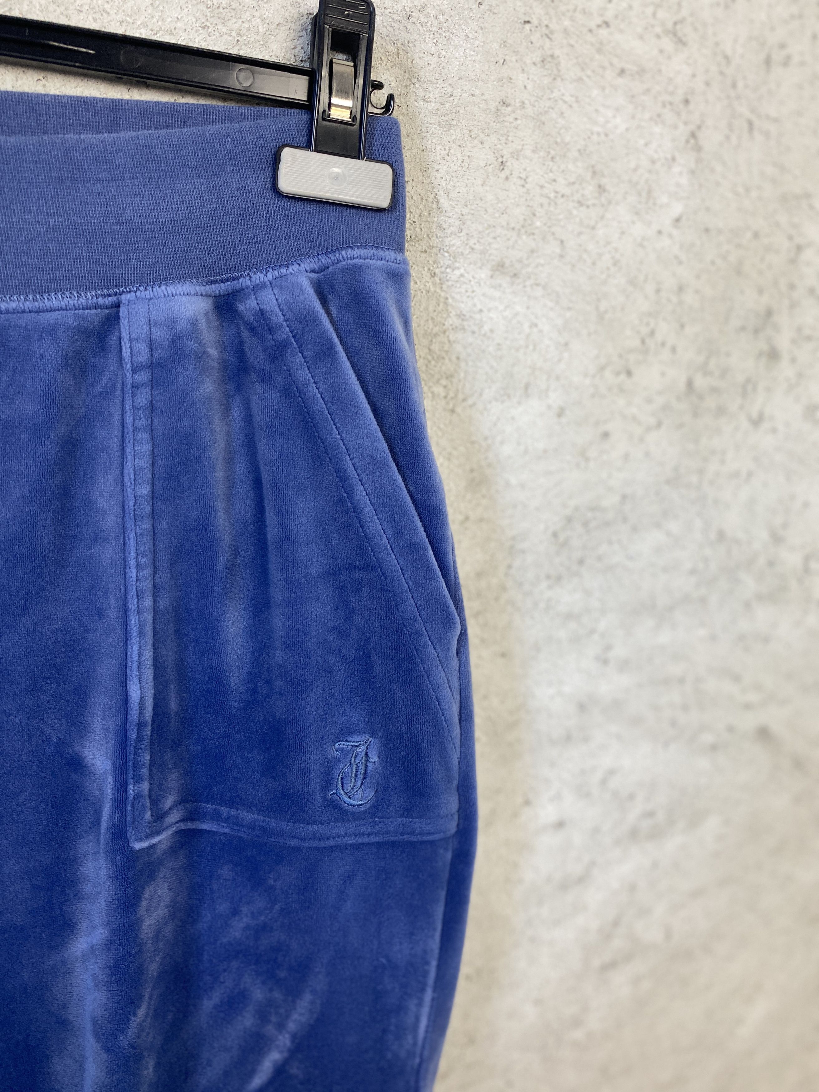 Juicy Couture Juicy Couture sweatpants flare y2k 00s velvet velour Size 30" / US 8 / IT 44 - 2 Thumbnail