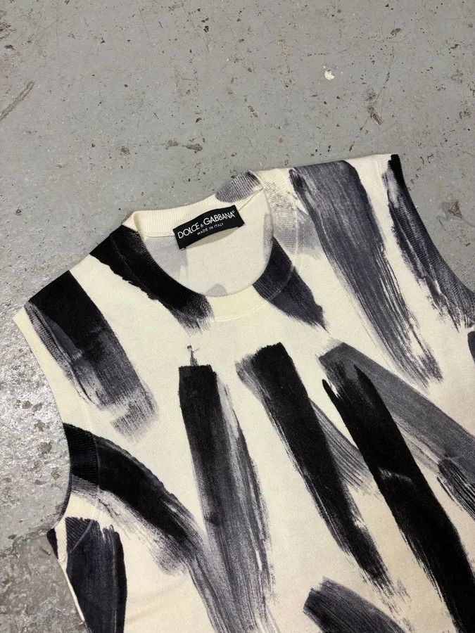 Dolce & Gabbana 2000s Dolce & Gabbana Black Paint Tank Top White Sweater Size US S / EU 44-46 / 1 - 5 Thumbnail
