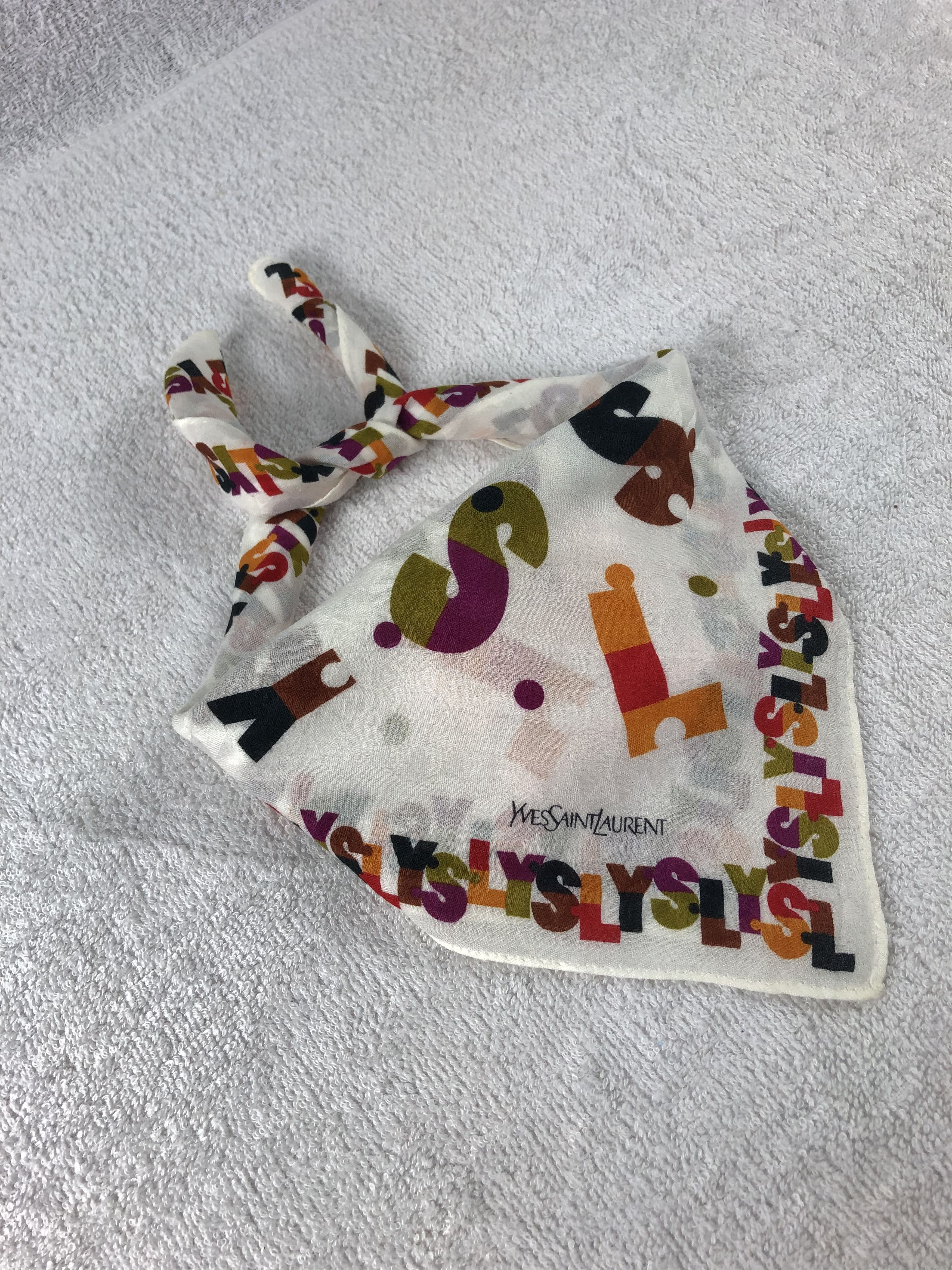Yves Saint Laurent Yves Saint Laurent Handkerchief / Bandana / Neckerchief Size ONE SIZE - 2 Thumbnail