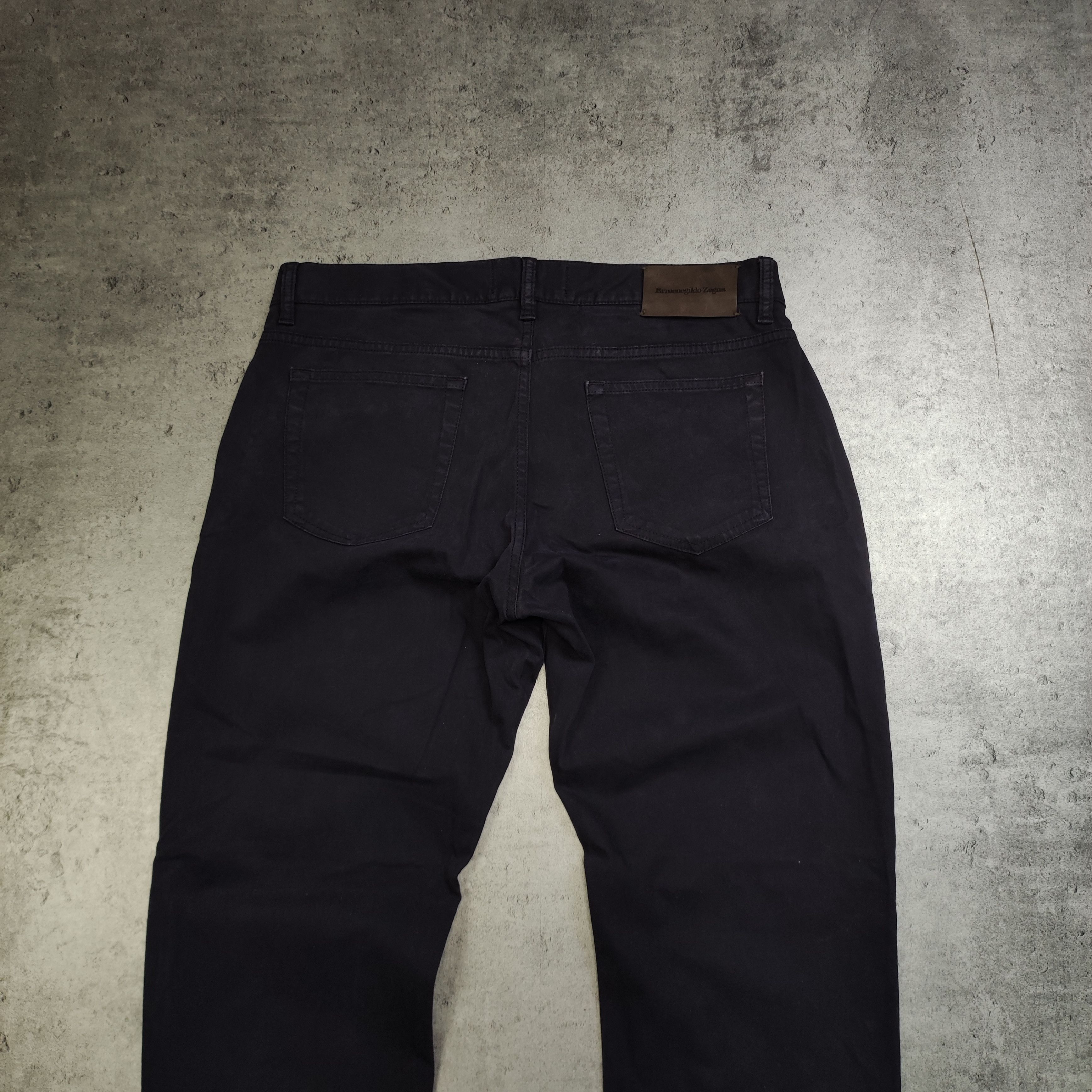 Ermenegildo Zegna RARE Luxury Ermenegildo Zegna Dark Purple Casual Pants Size US 34 / EU 50 - 13 Thumbnail