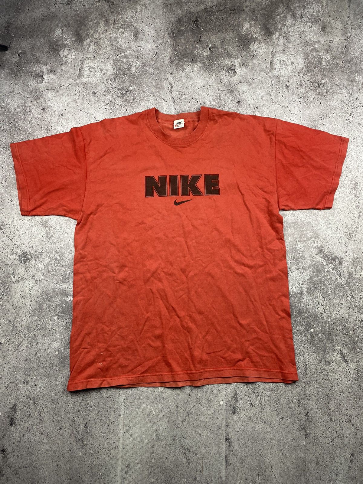 Nike × Vintage 🍊Nike Vintage Big Logo Central Swoosh Orange t-shirt jersey Size US L / EU 52-54 / 3 - 1 Thumbnail