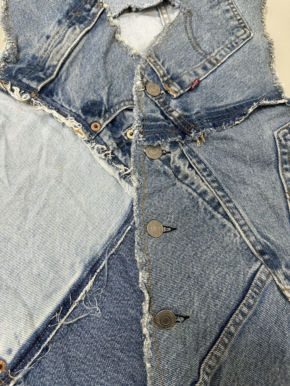Levi's × Vintage Vintage Levi’s Patchwork Vest Design Size US M / EU 48-50 / 2 - 4 Thumbnail
