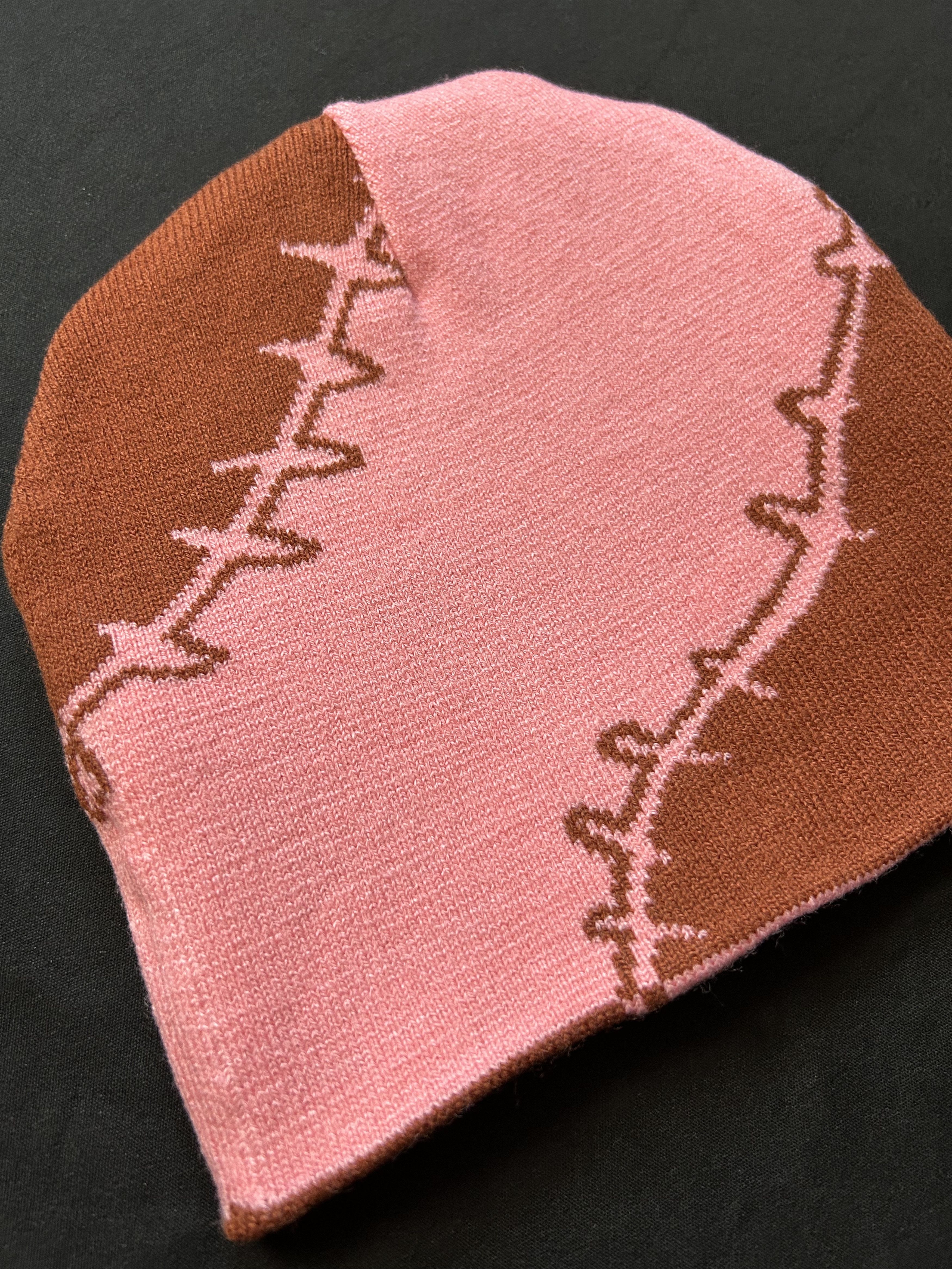 Japanese Brand Deadstock Stitch Graphic No Cuff Pink Beanie Hat OS Size ONE SIZE - 3 Thumbnail
