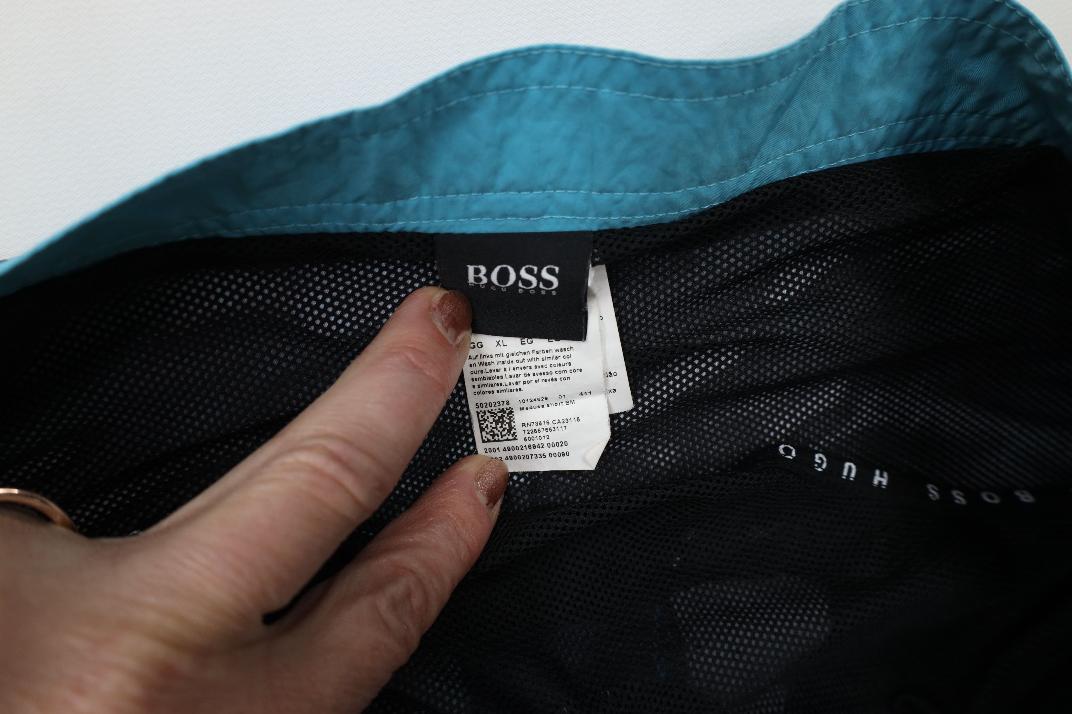 Hugo Boss × Vintage Hugo Boss All Over Print Above Knee Lined Swim Trunks Shorts Size US 36 / EU 52 - 9 Thumbnail