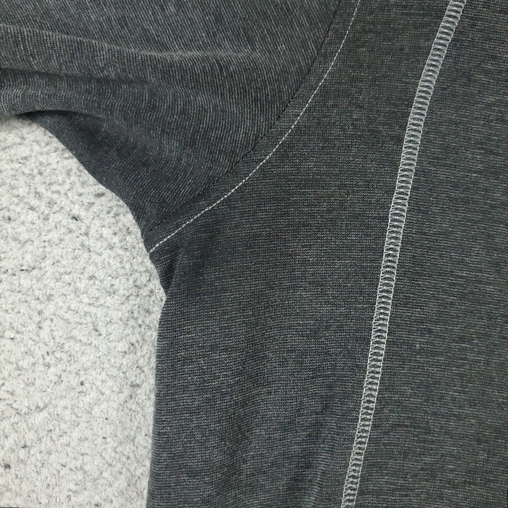Tommy Bahama Tommy Bahama Polo Shirt Mens Large Gray Casual Short Sleeve Activewear Size US L / EU 52-54 / 3 - 3 Thumbnail