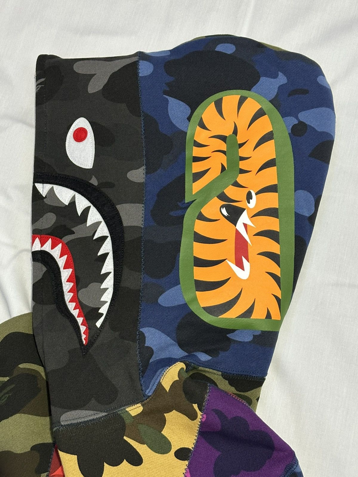 Bape BAPE Multicolor Mix Crazy Camo Shark Full Zip Hoodie Size US XL / EU 56 / 4 - 7 Thumbnail