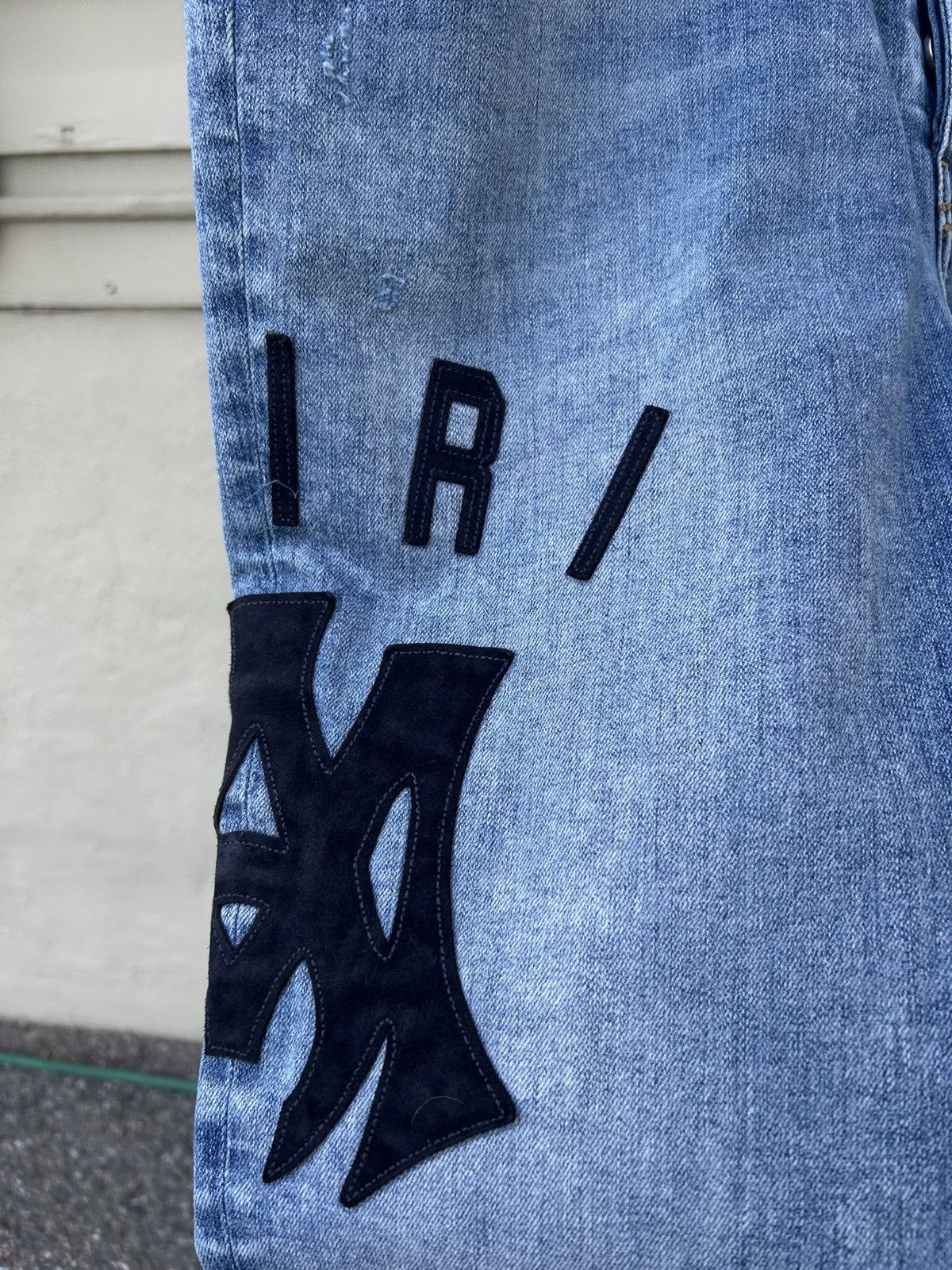 Amiri Amiri logo appliqué jeans Size US 38 / EU 54 - 3 Thumbnail