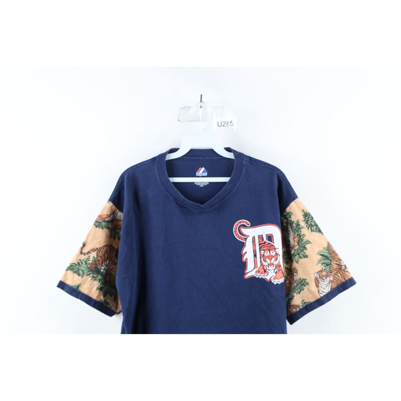 Majestic × Vintage Vintage Majestic Distressed Detroit Tigers Baseball T-Shirt Size US L / EU 52-54 / 3 - 2 Thumbnail