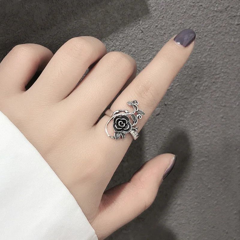 Jewelry Big Flower Ring Size ONE SIZE - 1 Thumbnail