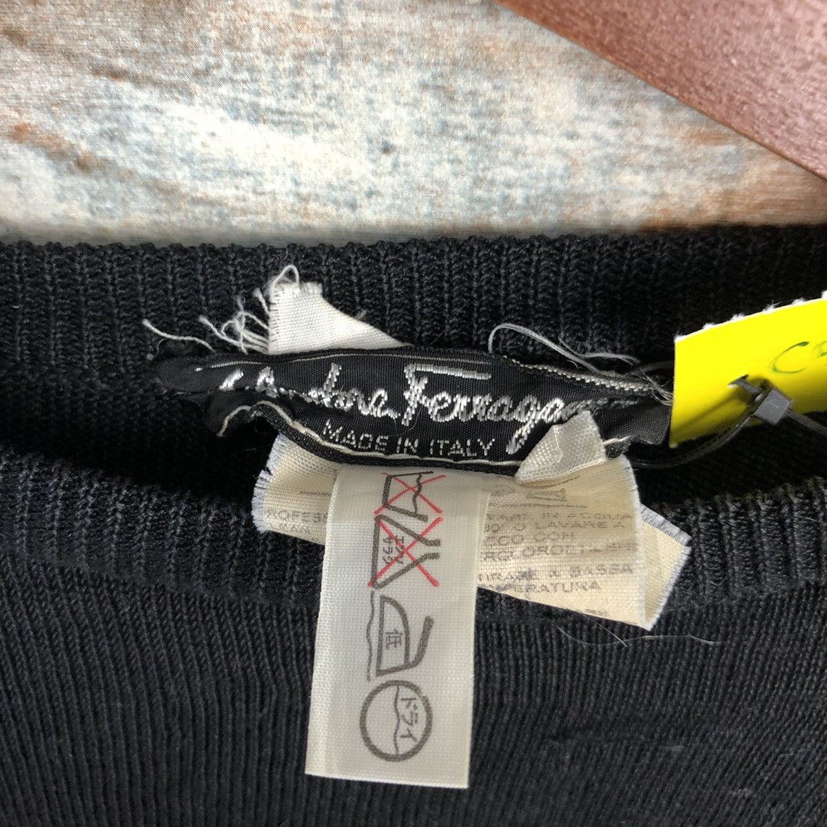 Salvatore Ferragamo DL Salvatore Ferragamo Green vintage Knitwear #C567 Size M / US 6-8 / IT 42-44 - 10 Thumbnail