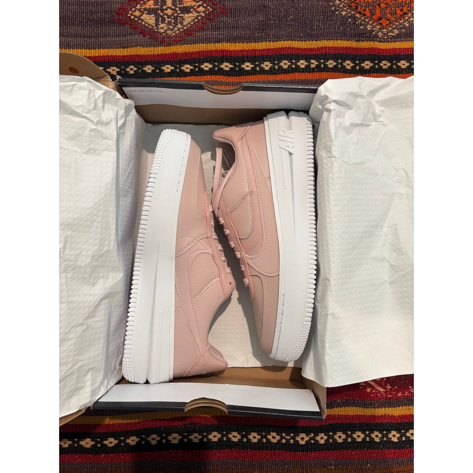 Nike Nike Women's Air Force 1 PLT.AF.ORM Size US 10.5 / IT 40.5 - 2 Thumbnail