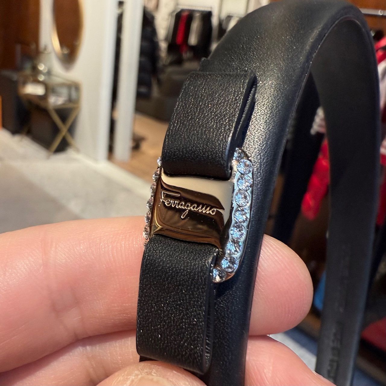 Salvatore Ferragamo Salvatore Ferragamo Black Leather Crystal Vara Bow Headband Size ONE SIZE - 8 Thumbnail