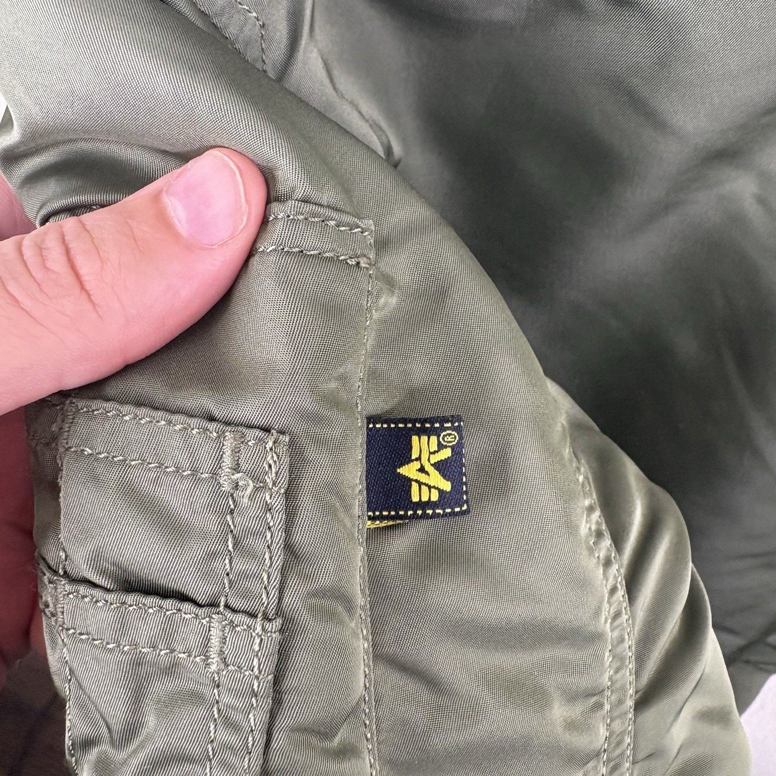 Alpha Industries Alpha Industries Bomber Jacket Mens Small Green USAF Size US S / EU 44-46 / 1 - 8 Thumbnail