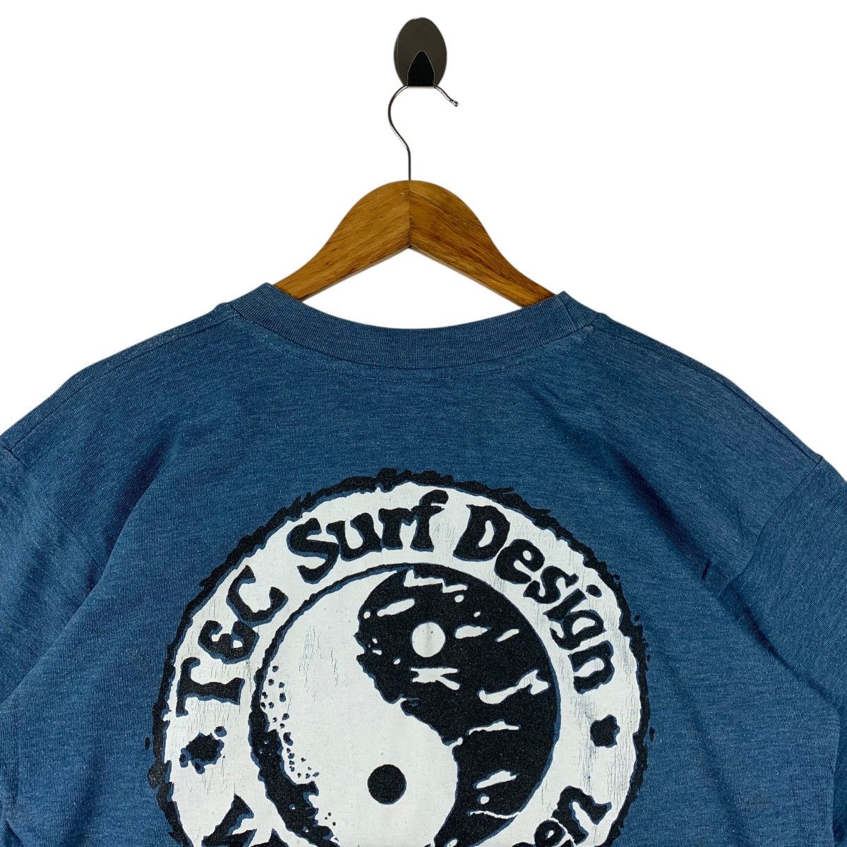 Other Vintage 90s TOWN & COUNTRY big back hit Surfing tee Size US M / EU 48-50 / 2 - 9 Thumbnail