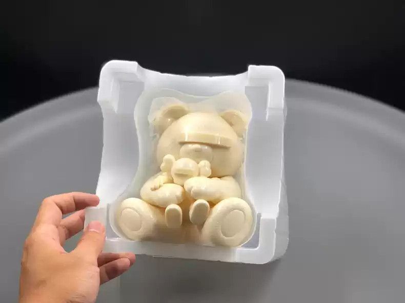 Undercover UNDERCOVER x KawsUNDERCOVER x Kaws Size ONE SIZE - 4 Thumbnail