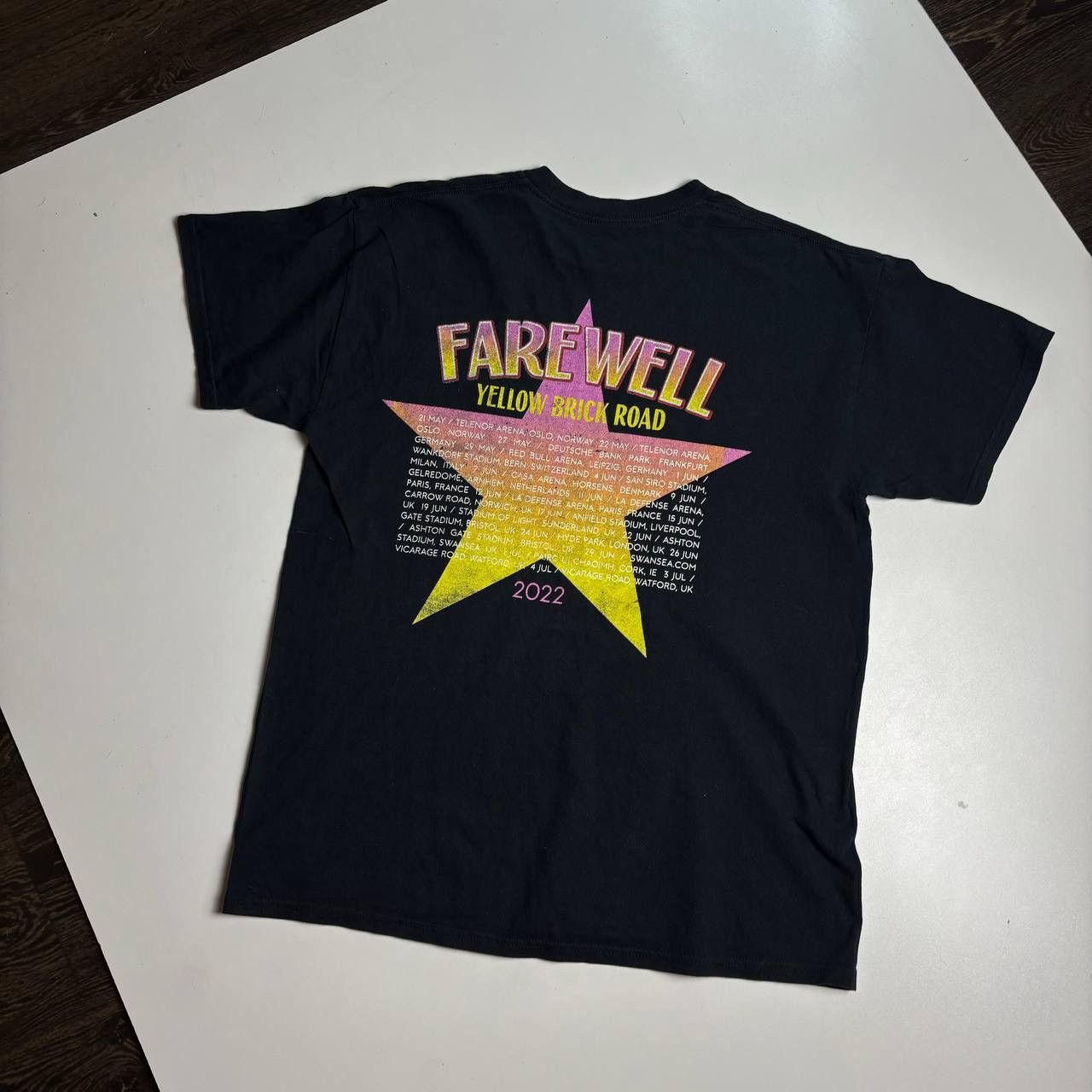 Other Elton John T-shirt Size:L Size US L / EU 52-54 / 3 - 2 Thumbnail