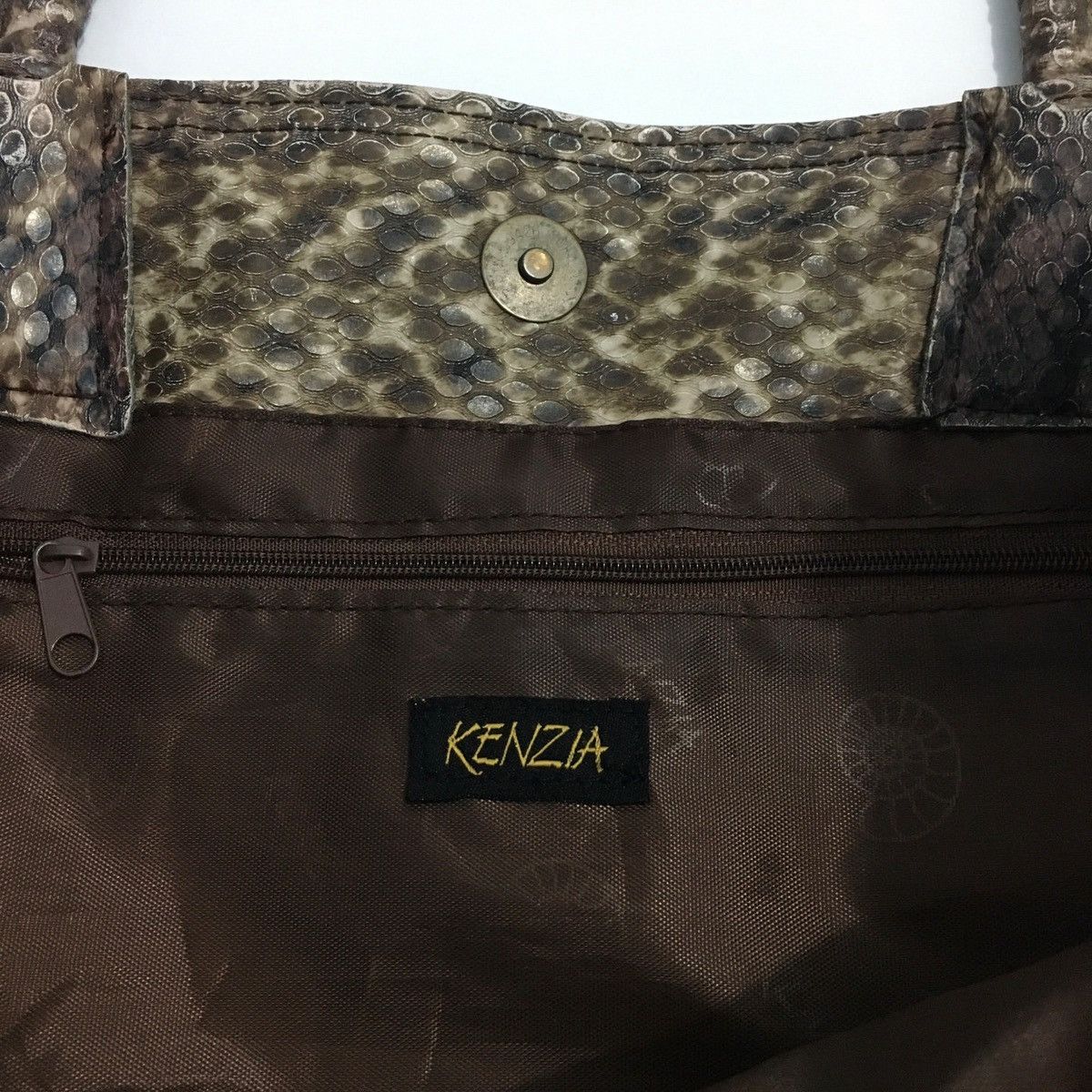 Japanese Brand Kenzia Leather Snake Skin Totebag Size ONE SIZE - 11 Thumbnail