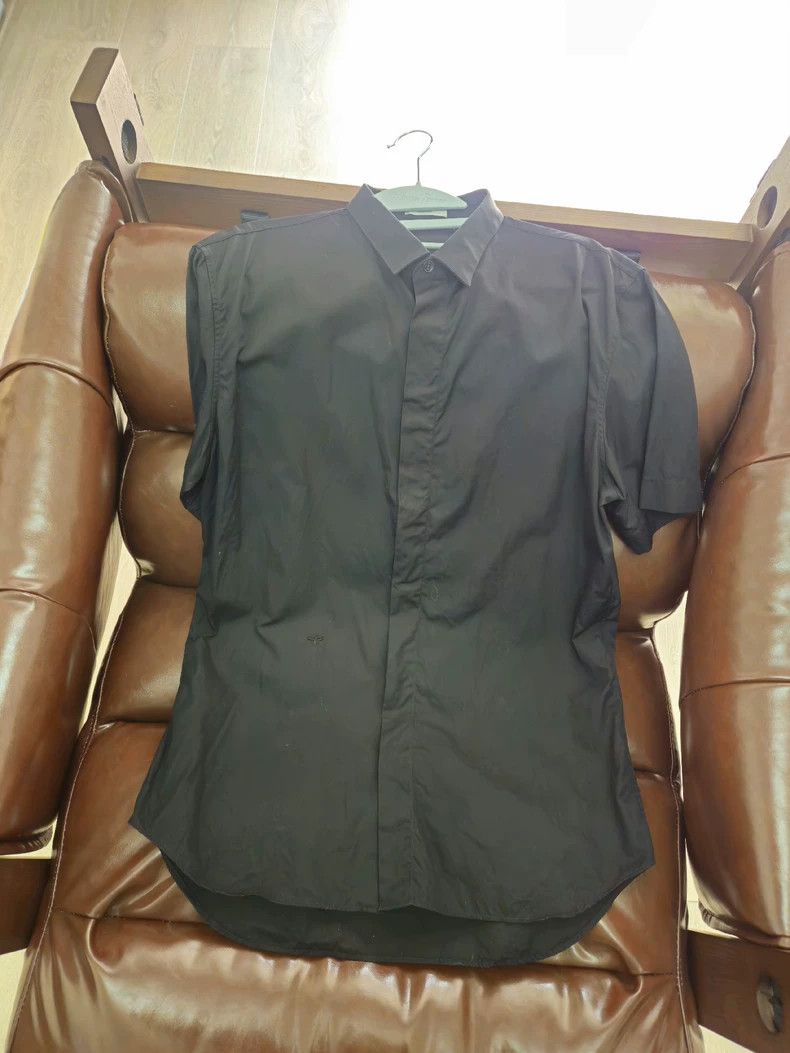 Dior Dior Size 41 Classic short-sleeved little bee shirt 2502-N Size US XXS / EU 40 - 1 Thumbnail