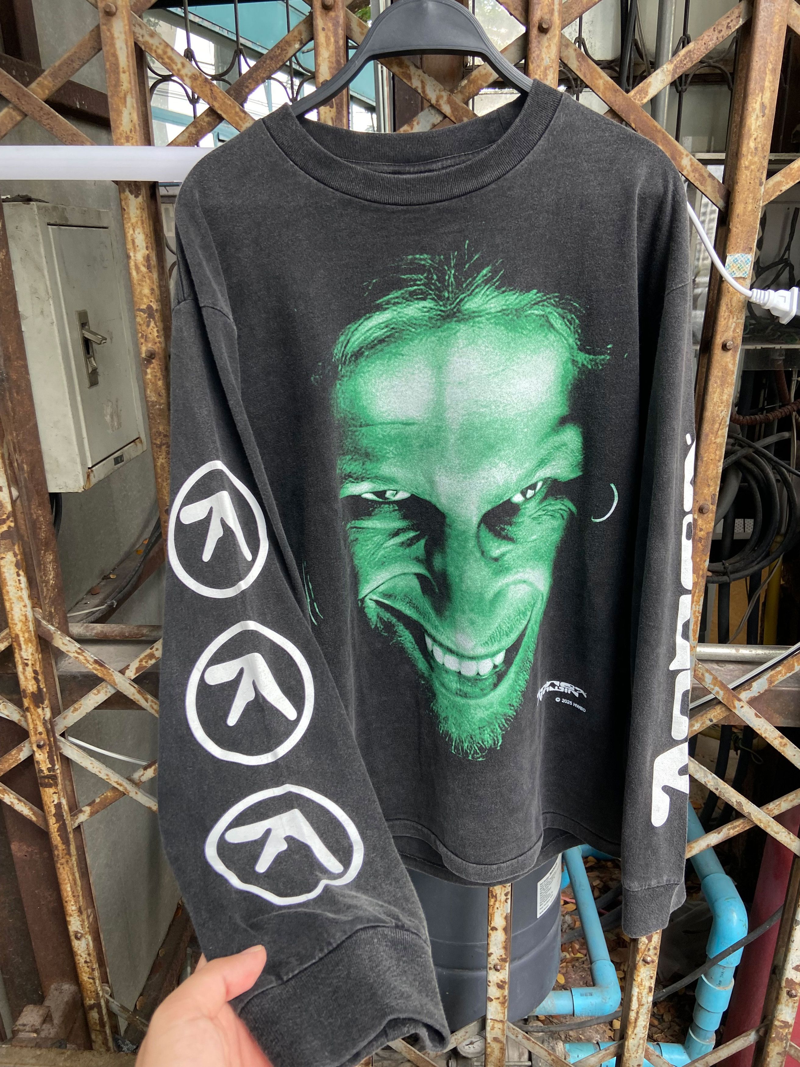激レアAphex Twin Long Sleeve TeeマルチTシャツ XL 【公式通販】