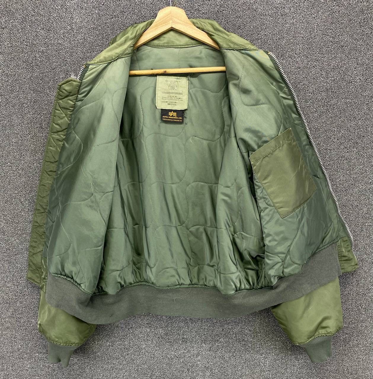 Alpha Industries Vintage 90s Alpha Industries Flyers Bomber Jacket Size US XL / EU 56 / 4 - 7 Thumbnail