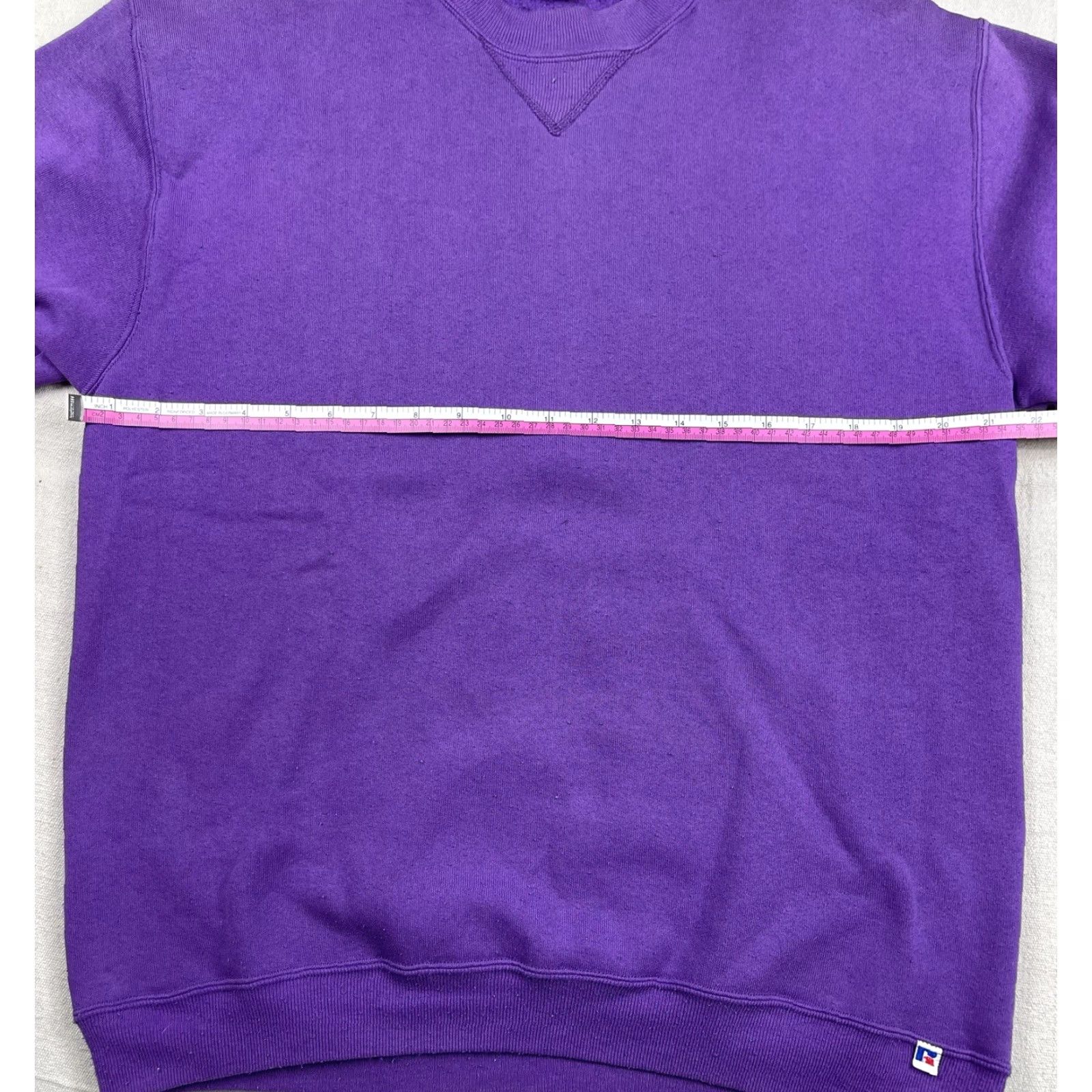 Vintage VINTAGE Russell Athletic Sweatshirt Crewneck L Ravens Purple 80s USA Men’s Pullover 90s Sports Logo Cotton Size US L / EU 52-54 / 3 - 4 Thumbnail