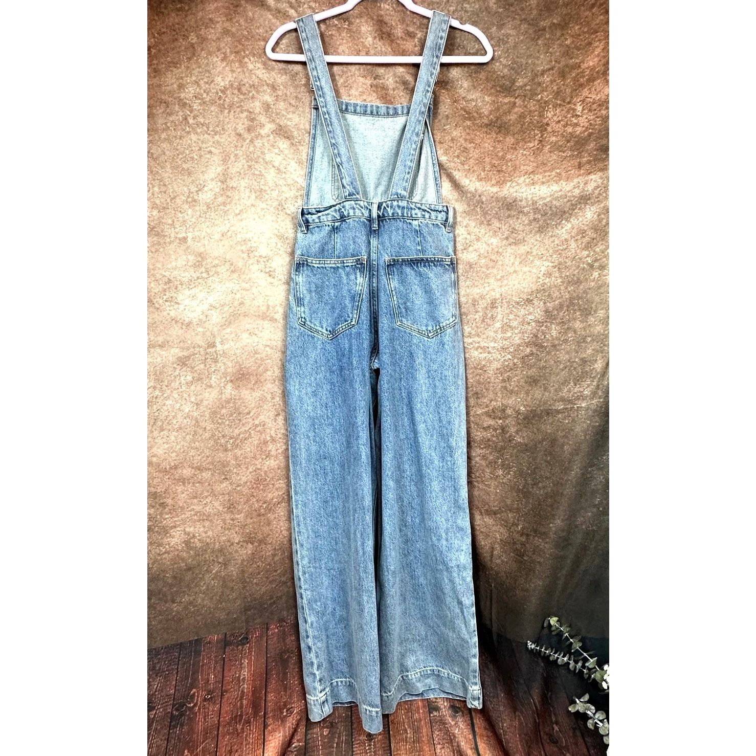 WeWoreWhat Jumper Wide Leg Denim We Wore What Bib Overalls size 26 Size 26" / US 2 / IT 38 - 11 Thumbnail