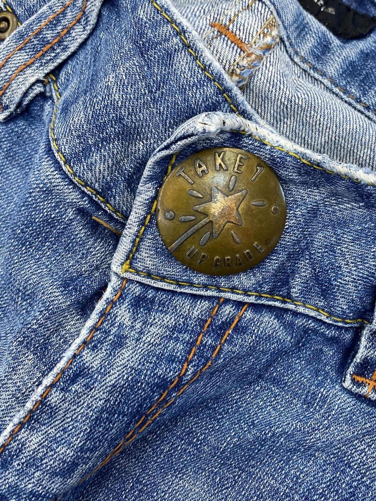 Other Japanese Brand Faded Wash Buckle Back Style Loose Jeans Size US 28 / EU 44 - 13 Thumbnail