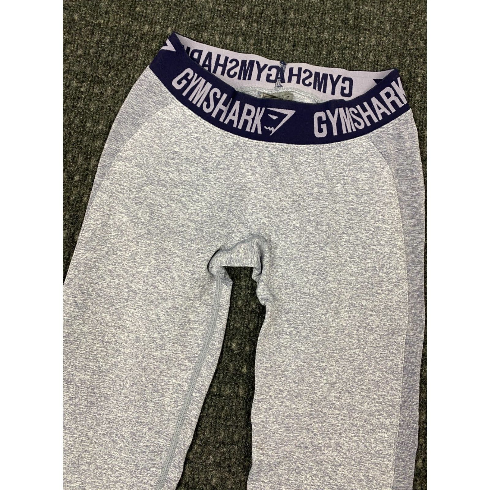 Gymshark Gymshark Leggings S Gray Purple Spellout Waistband Compression Seamless Size 28" / US 6 / IT 42 - 3 Thumbnail