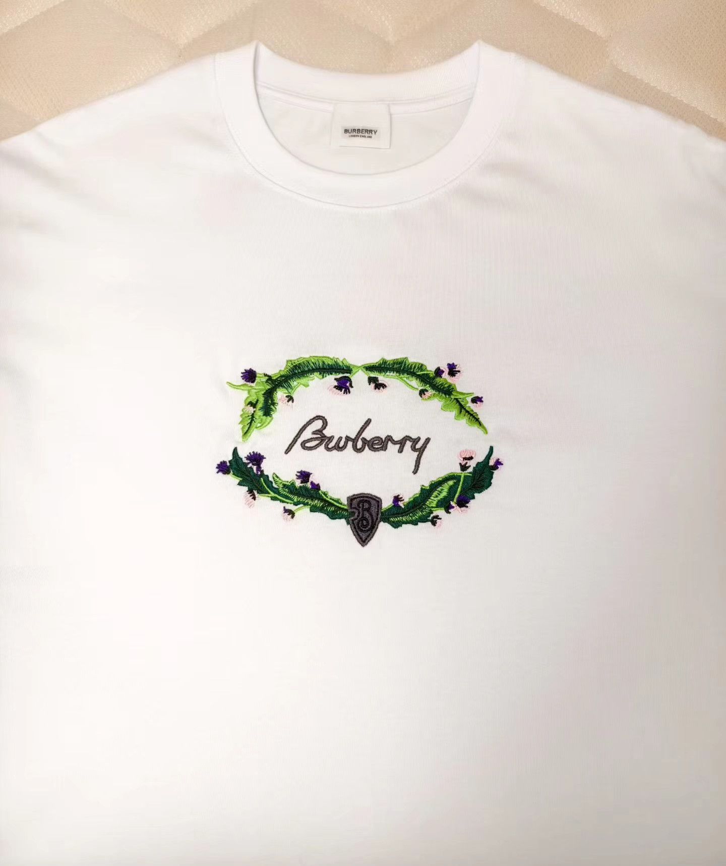 Burberry Burberry embroidered short-sleeve T-shirt Size US XS / EU 42 / 0 - 2 Thumbnail