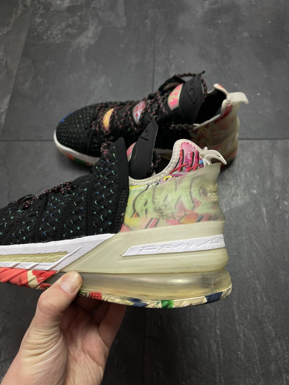 Nike LeBron 18 EP James Gang