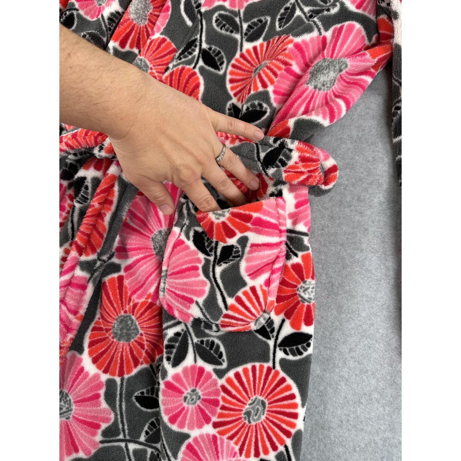 Vera Bradley Vera Bradley Robe Womens XL Multicolor Floral Fleece Kimono Hooded Belted Size ONE SIZE - 4 Thumbnail