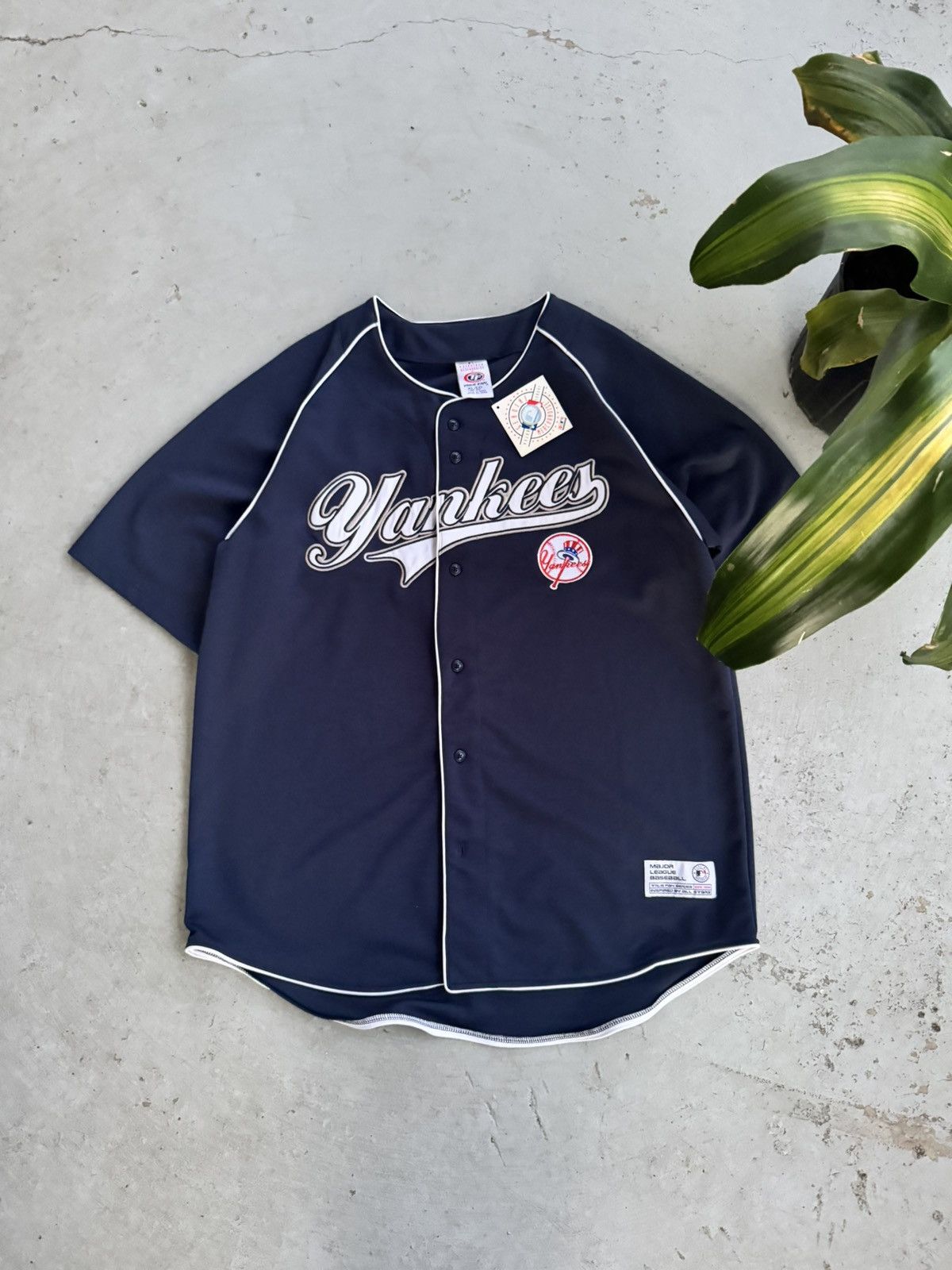 New York Yankees Vintage New York Yankees Embroidered Spelled Out Jersey Size US XL / EU 56 / 4 - 1 Thumbnail