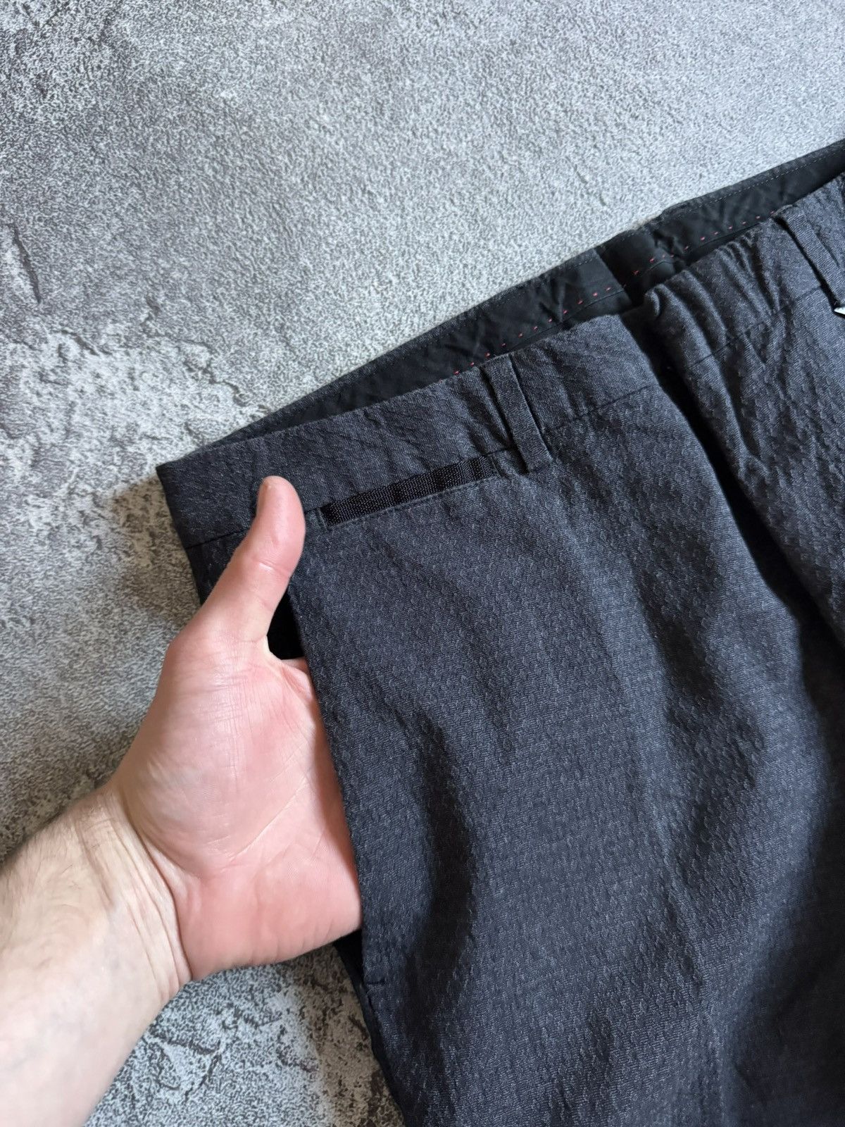 Hugo Boss Hugo Boss 32/30 casual chinos pants trousers old money Size US 32 / EU 48 - 9 Thumbnail