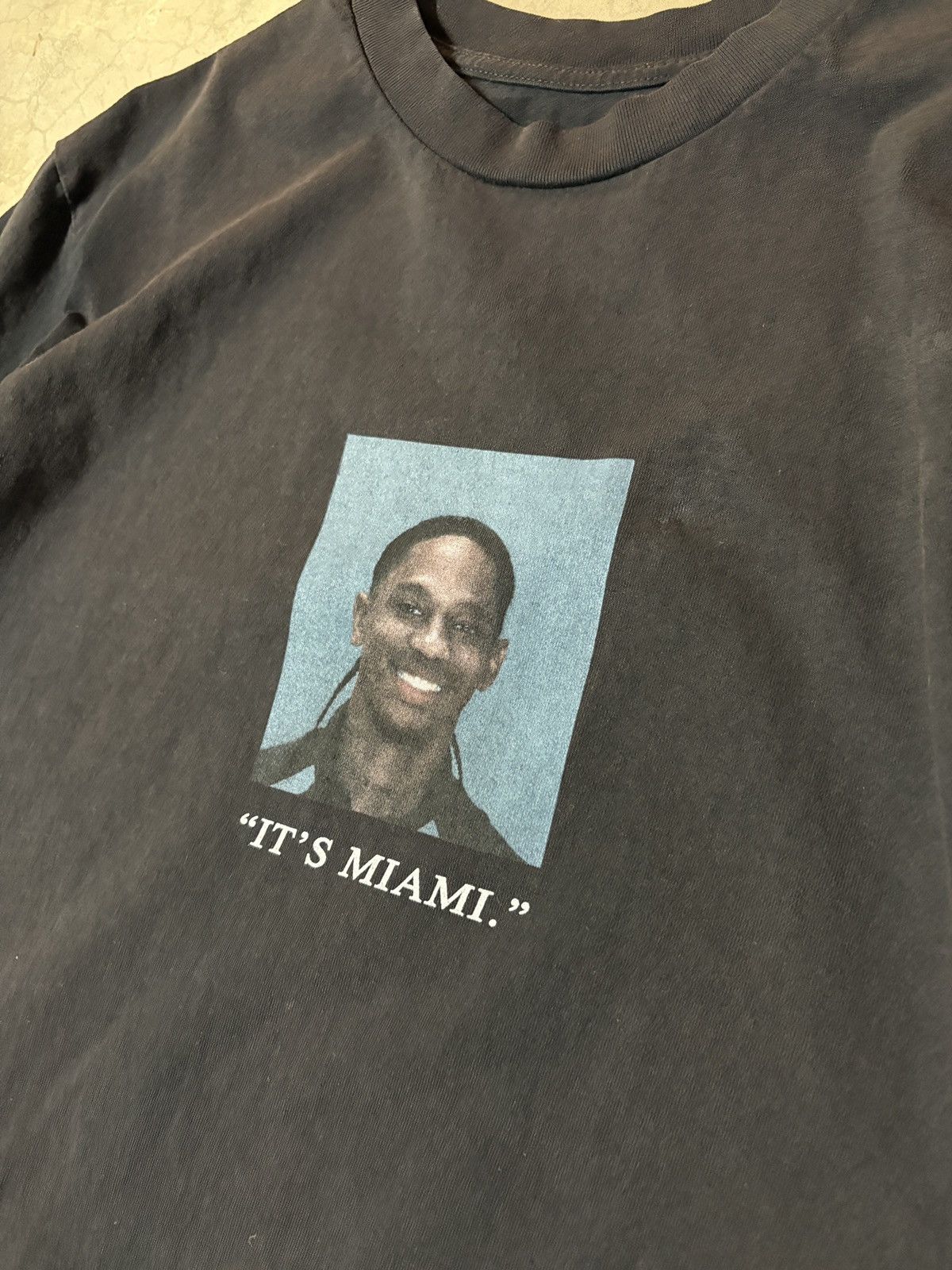 Travis Scott Travis Scott Free The Rage 2 It’s Miami Tee T-shirt Black M Size US M / EU 48-50 / 2 - 2 Thumbnail