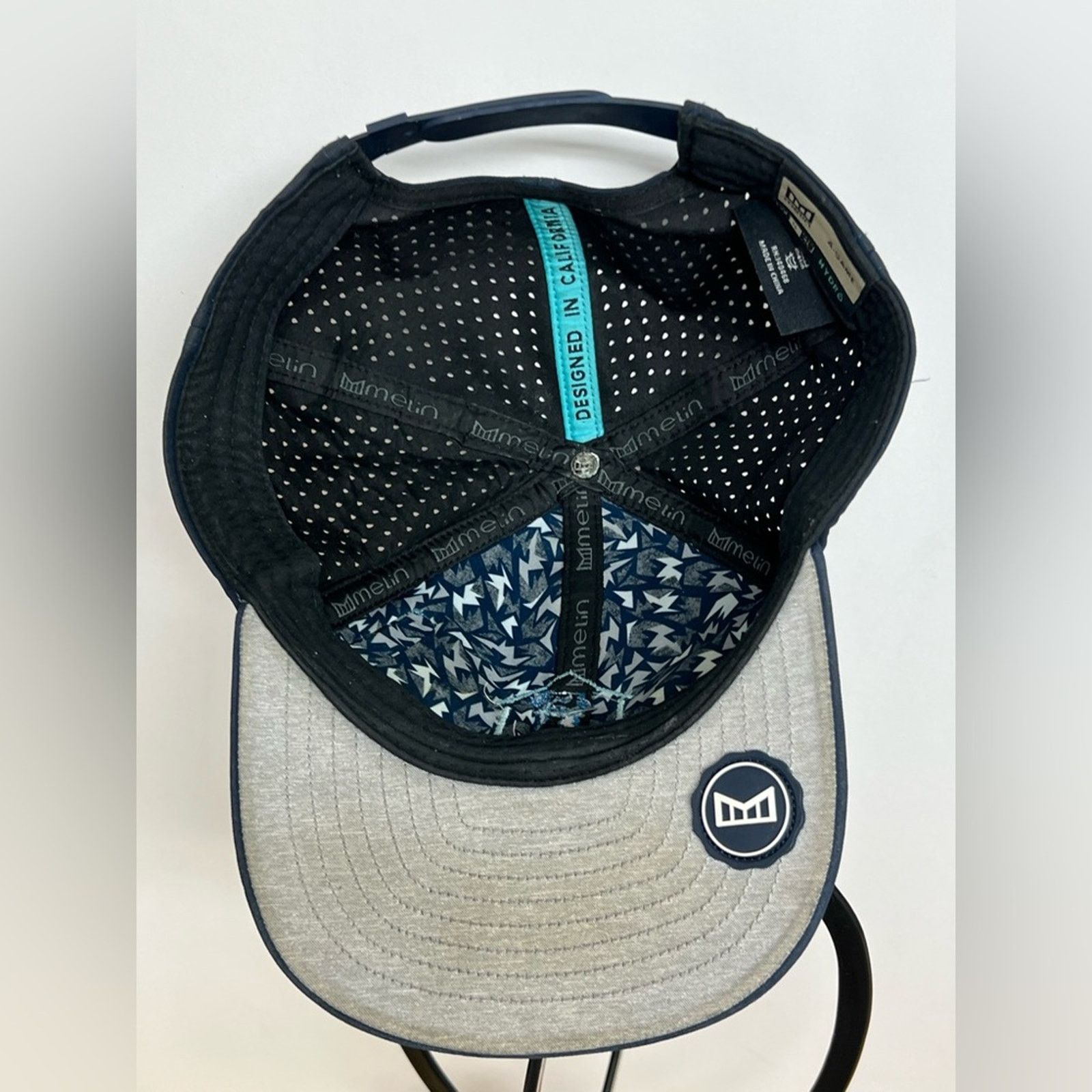 melin Melin A-Game Hydro Hat Water Resistant Cap Navy Dog Logo Size ONE SIZE - 7 Thumbnail