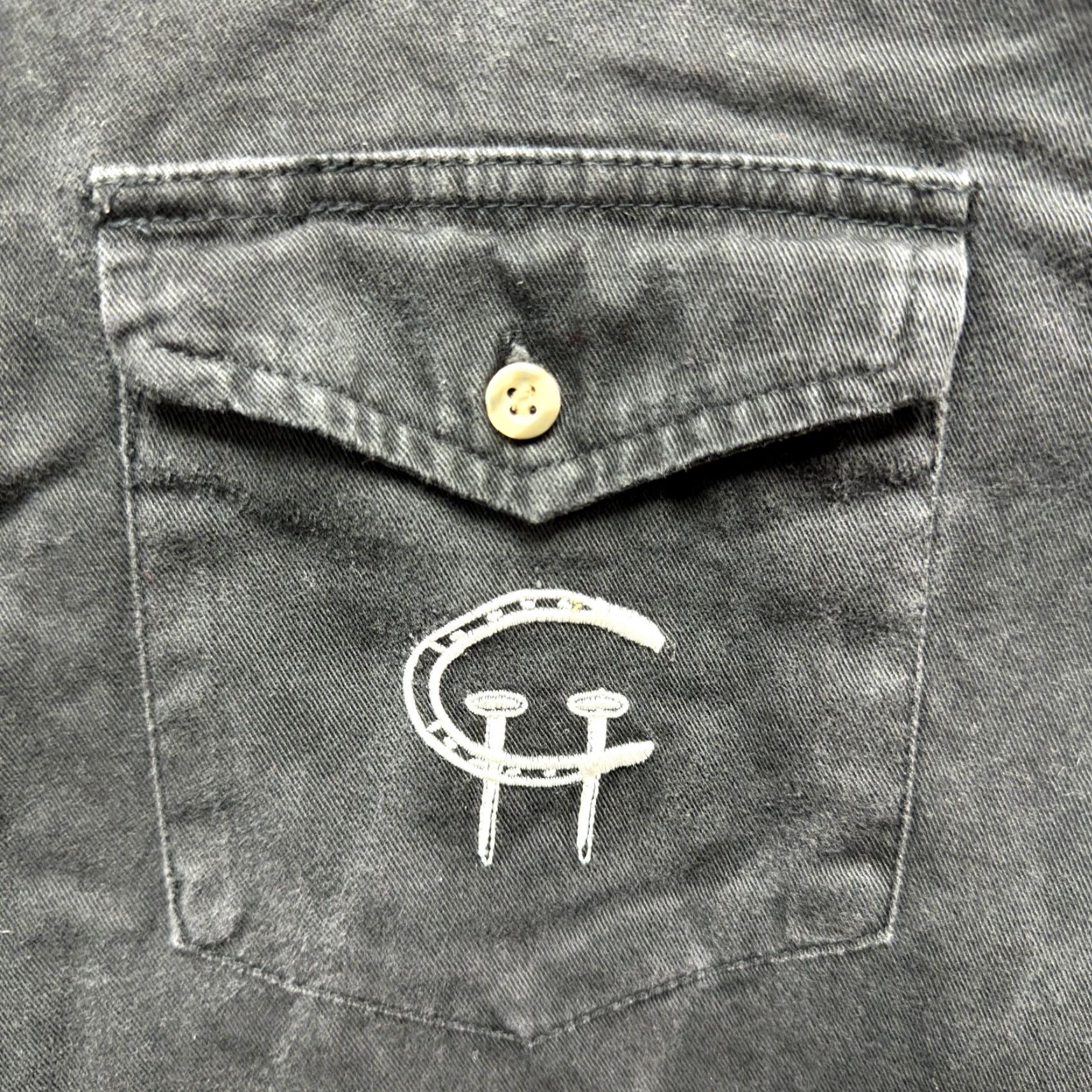 Vintage VINTAGE Cowboy Hardware Button Down Shirt Mens Black Western Rodeo Long Sleeve Medium Size US M / EU 48-50 / 2 - 5 Thumbnail