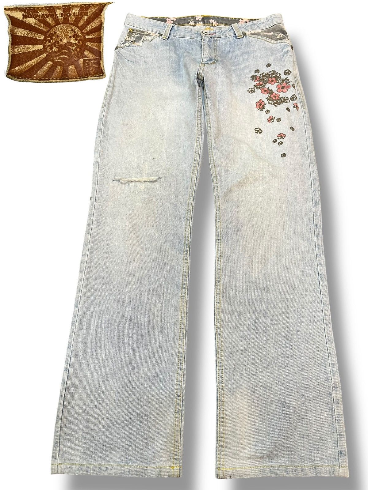 Beauty Beast × Japanese Brand Vintage Namitsu Faded Flower Embroidery Sukajan style Denim Size US 32 / EU 48 - 1 Thumbnail