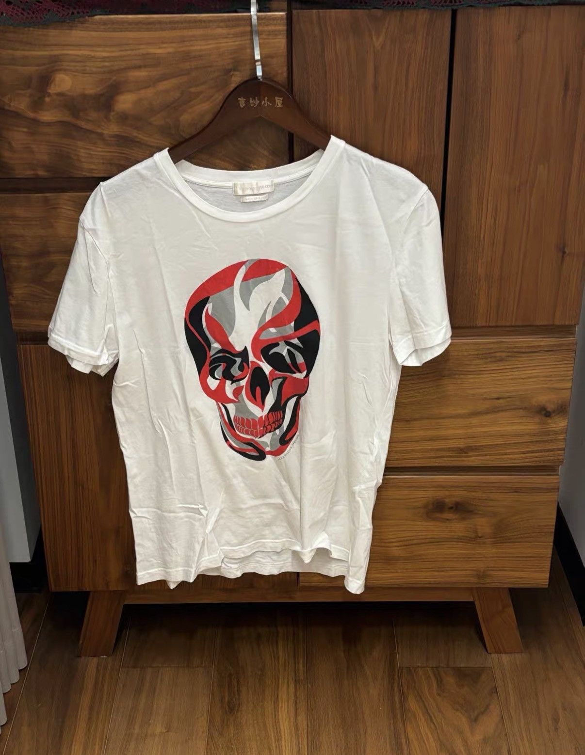 Alexander McQueen Alexander McQueen Mainline Classic Short Sleeve J2 Size US M / EU 48-50 / 2 - 1 Thumbnail
