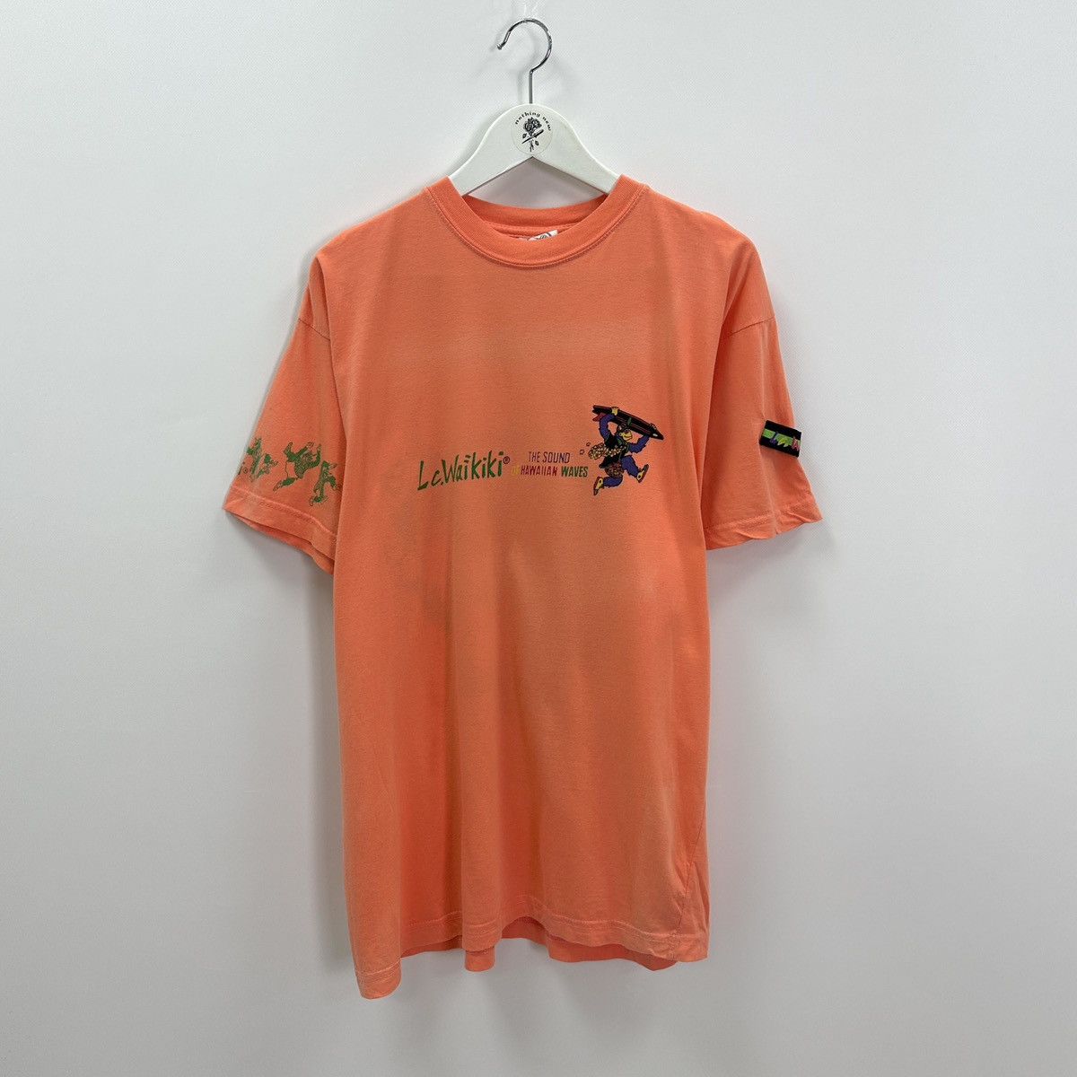 Vintage Vintage 90 LC Waikiki Sound of Hawaiian wave tee banana y2k Size US XL / EU 56 / 4 - 2 Thumbnail