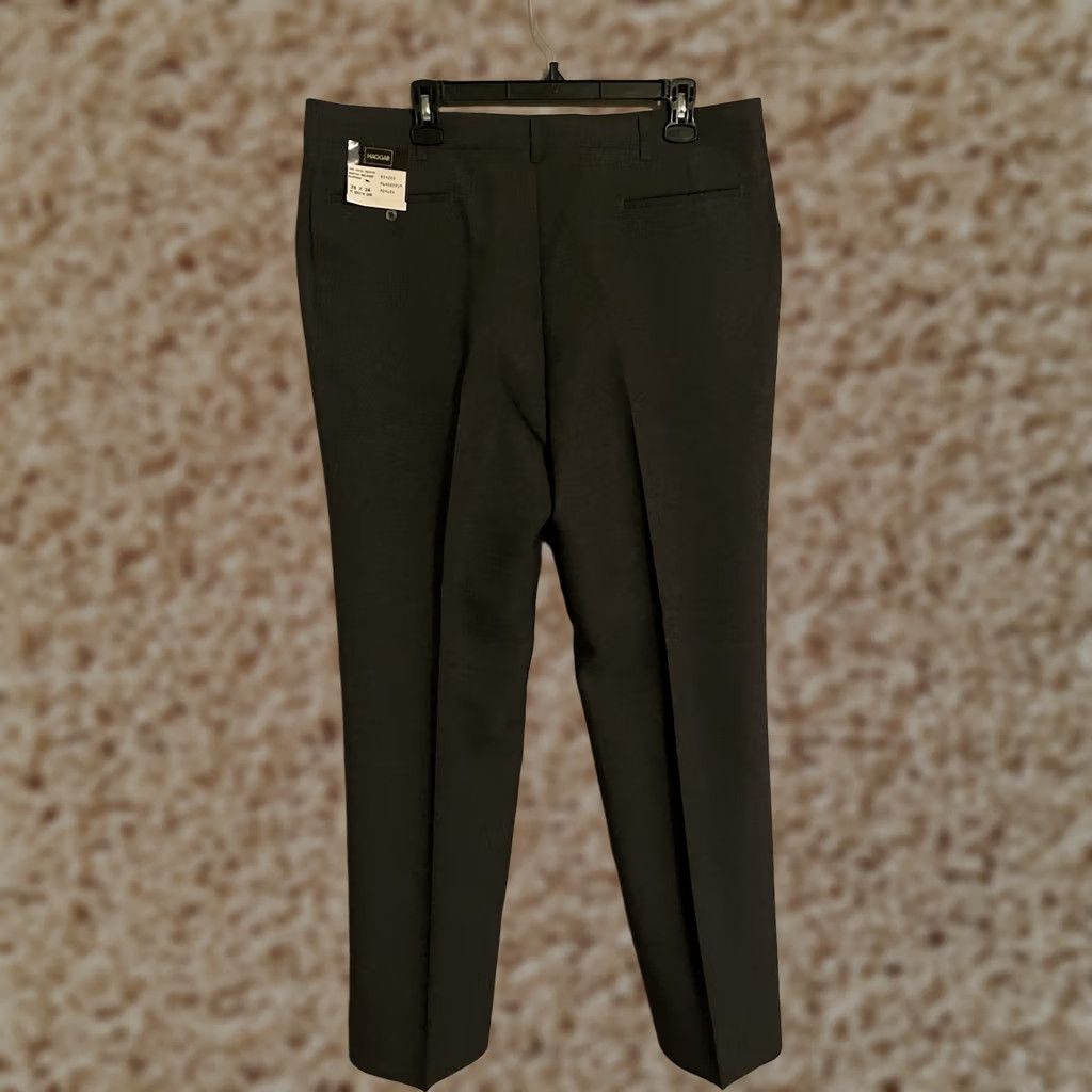 Haggar VINTAGE Haggar Scotch Release Klopman Gray Dress Pants Mens 38x34 Regular Flat Front Polyester Dress Pants Gray 90s? Mens Size US 38 / EU 54 - 1 Thumbnail