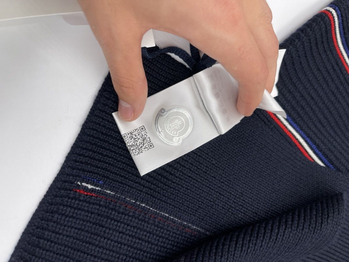 Moncler Moncler Tricolour Scarf Size ONE SIZE - 3 Thumbnail