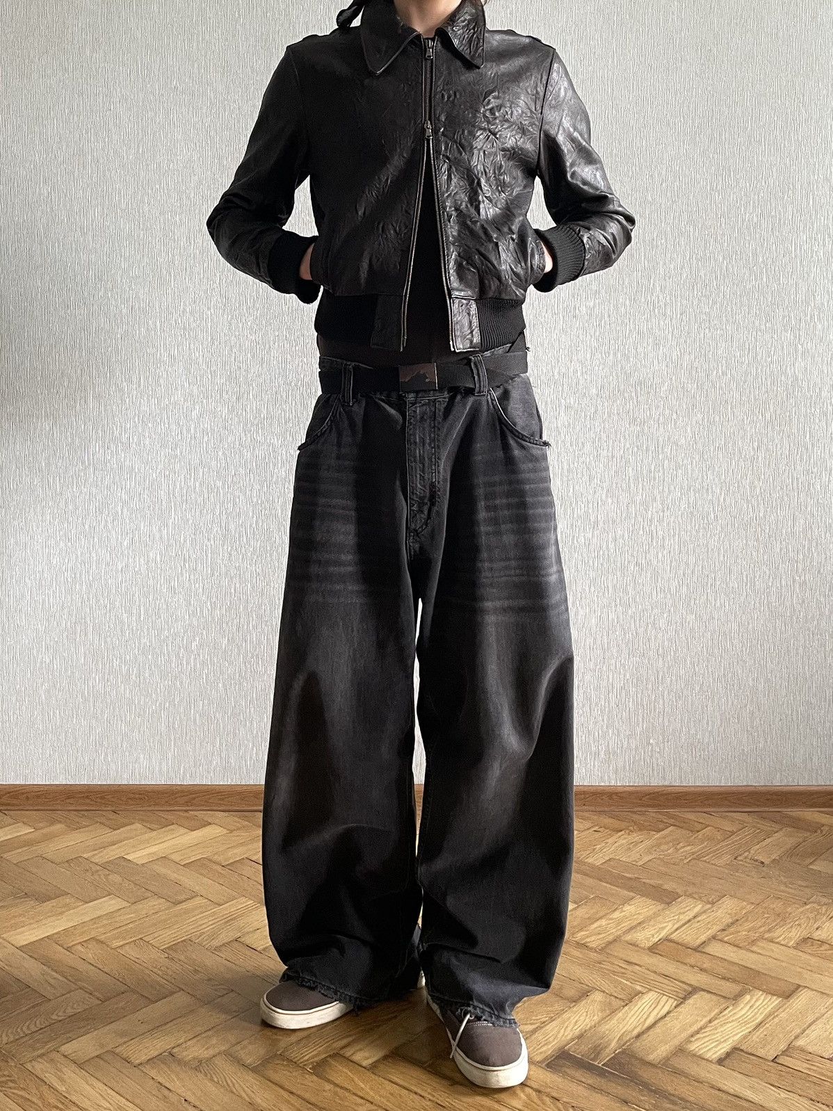 Genuine Leather Grasped Leather: Factured Zip-Jacket Size M / US 6-8 / IT 42-44 - 15 Thumbnail