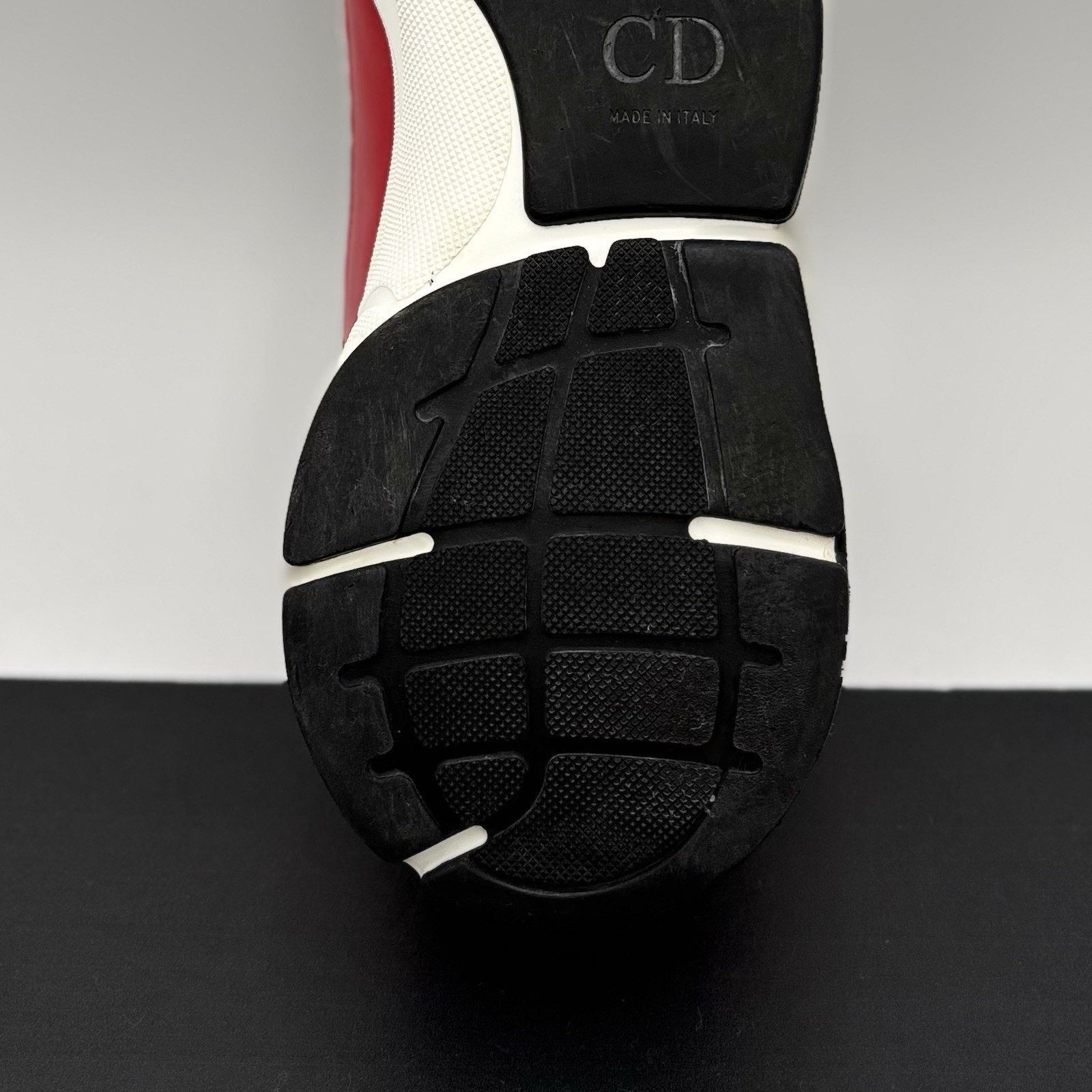 Dior Dior B22 Sneaker ‘ White Red ‘ | GREAT CONDITION! Size US 10 / EU 43 - 18 Thumbnail