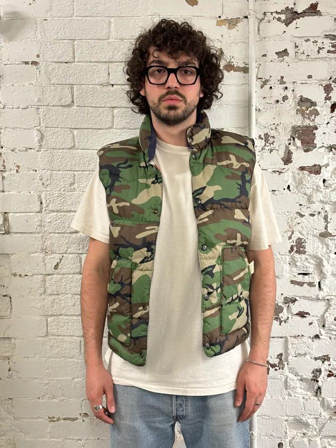 Polo Ralph Lauren 2010s Ralph Lauren Navy Camo Reversible American Flag Puffer Vest Size US S / EU 44-46 / 1 - 5 Thumbnail