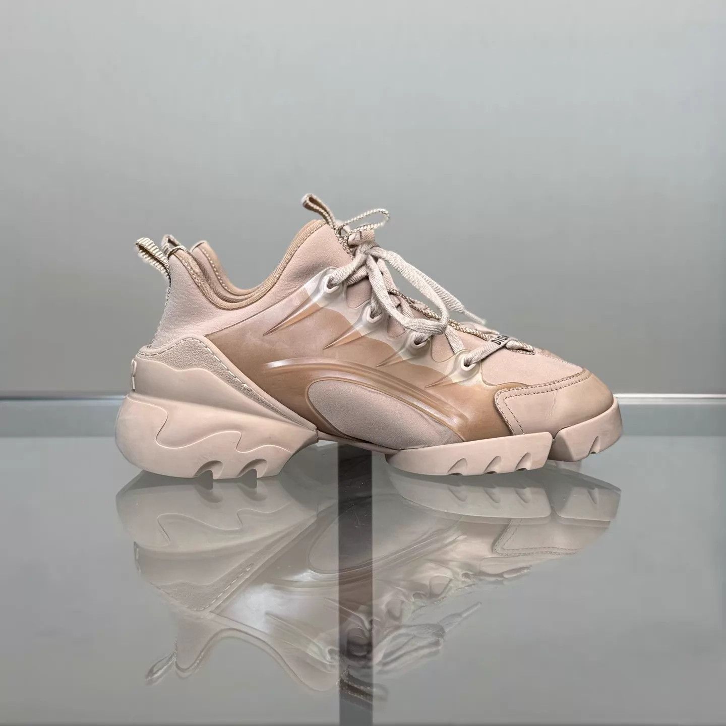 Dior DIOR D-CONNECT nude dad sneakers size 38 97 Size US 7.5 / IT 37.5 - 3 Thumbnail