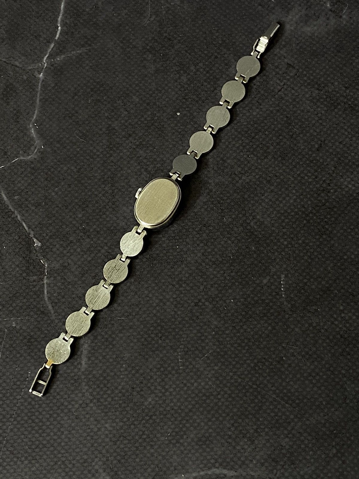 Japanese Brand Vintage Luch Watch USSR Women's Silver Bracelet Size ONE SIZE - 5 Thumbnail