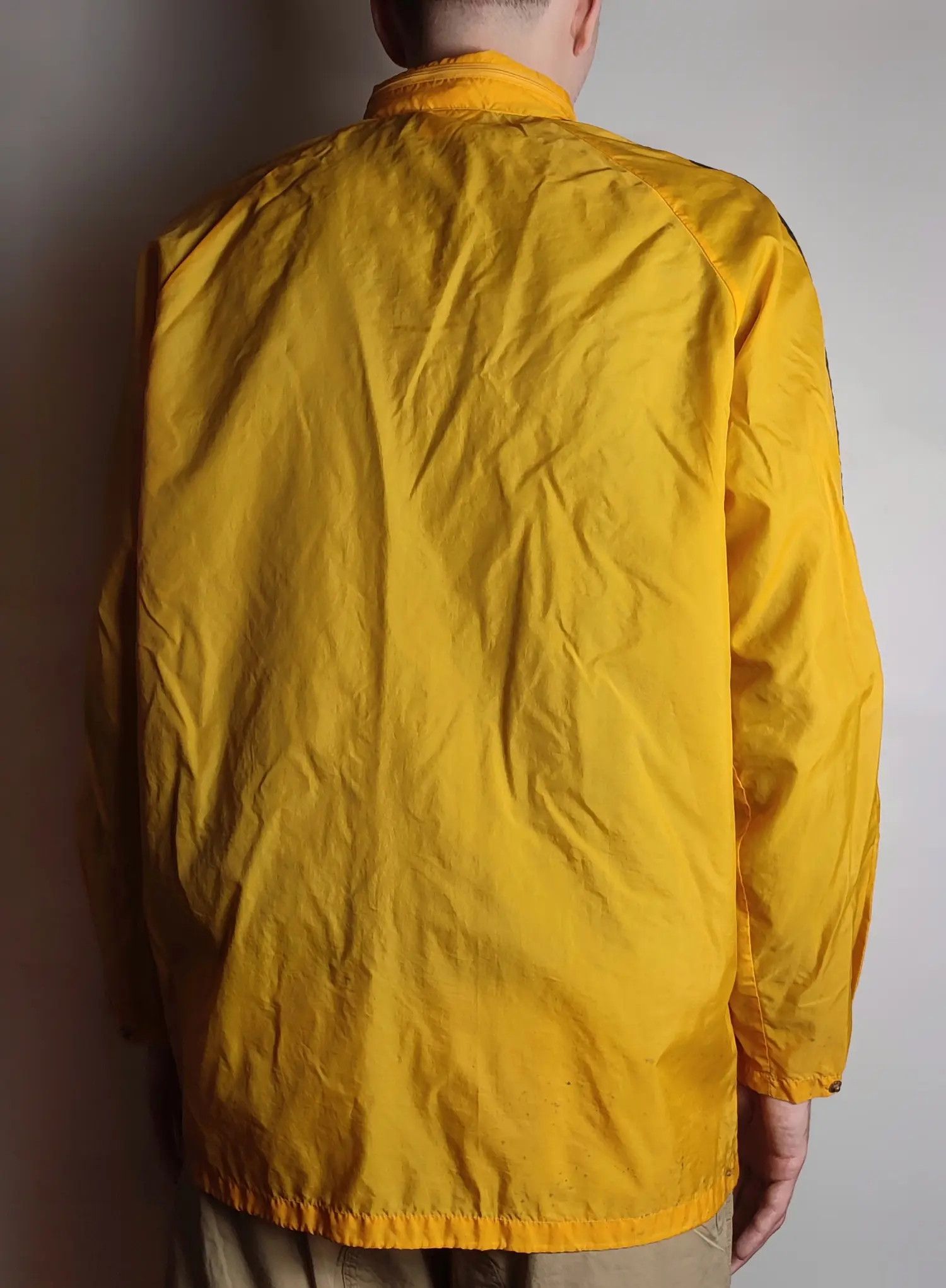Adidas Adidas 80s Vintage Retro Windbreaker Light Track Jacket Size US L / EU 52-54 / 3 - 3 Thumbnail