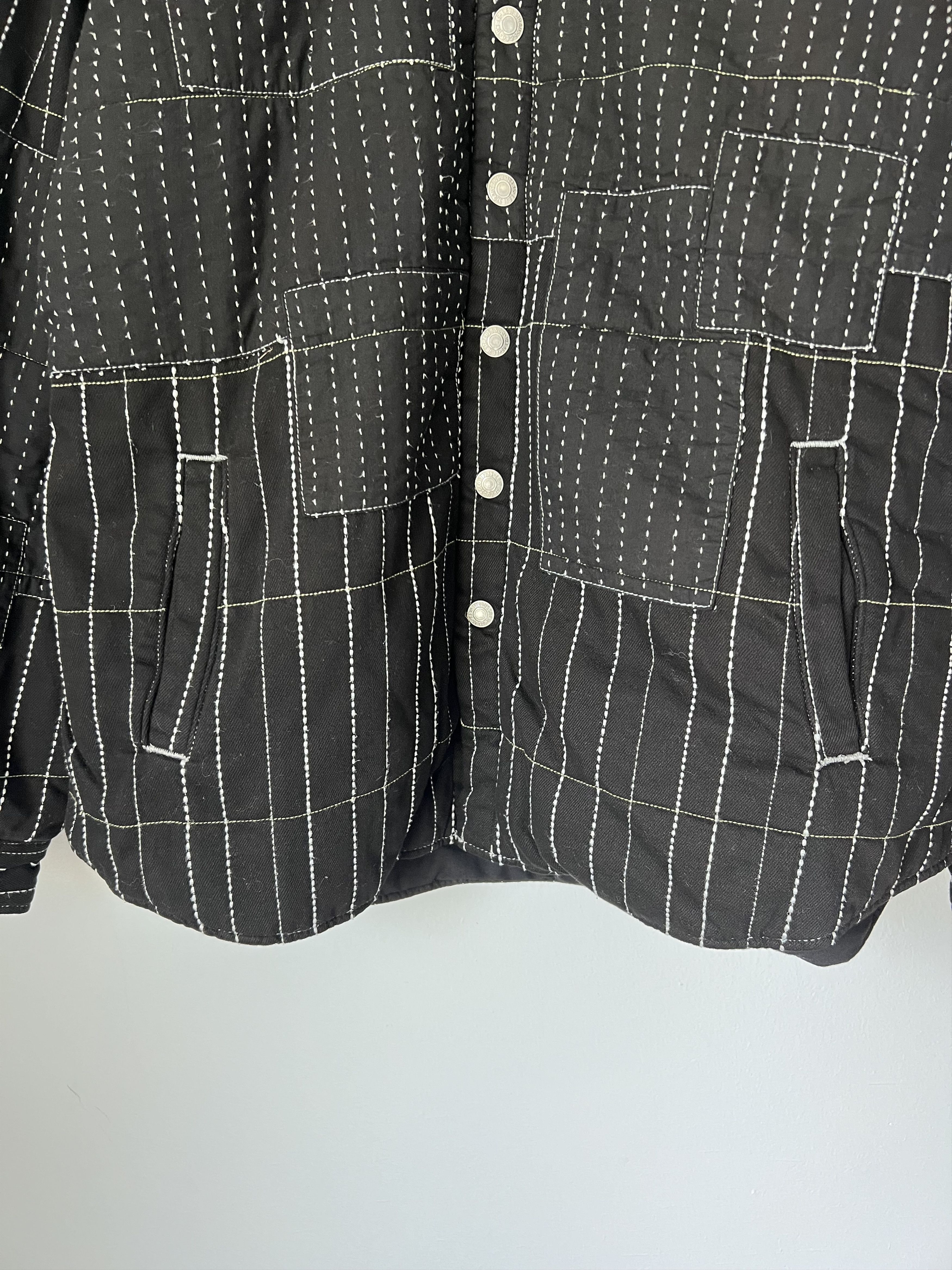 DENIM TEARS × Levi's Denim Tears Levi's Peace Patchwork Padded Jacket in Black Size US L / EU 52-54 / 3 - 6 Thumbnail