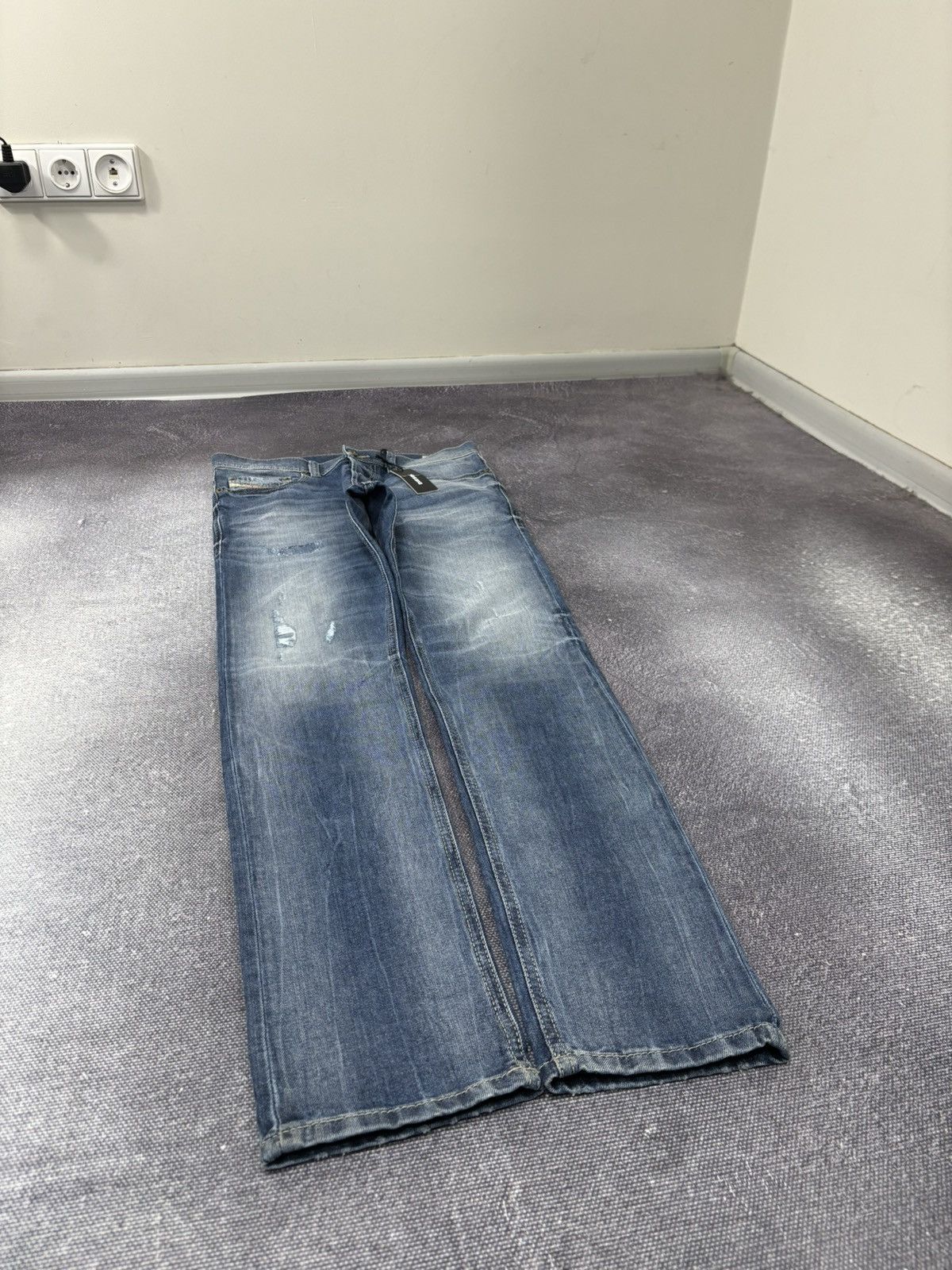 Diesel Diesel Tepphar NWT Slim Carrot Ripped Blue Denim Jeans Size US 28 / EU 44 - 3 Thumbnail