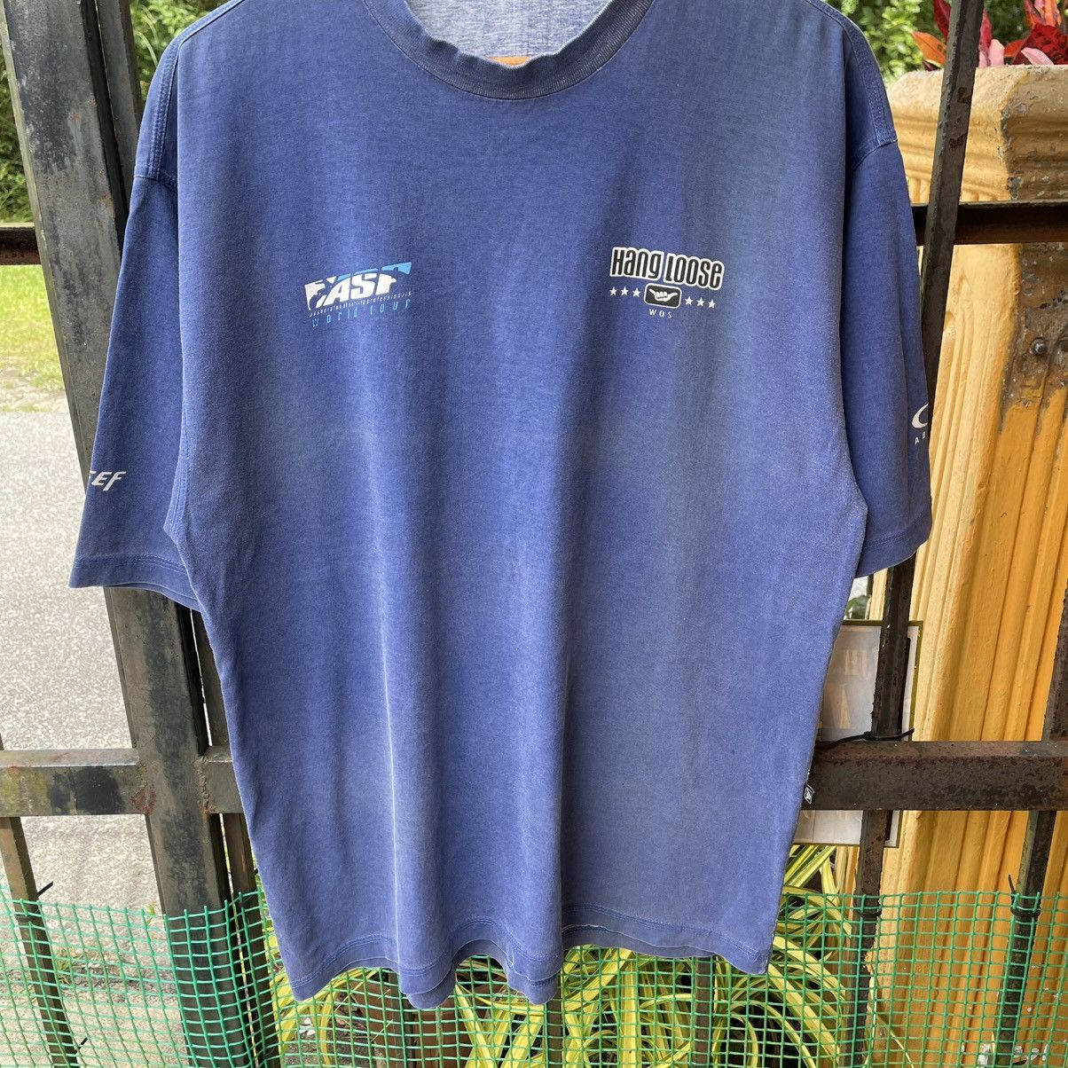 REEF 🔥Vintage 90s REEF Hang Loose Fast World Tour Surfing Tee Size US XL / EU 56 / 4 - 5 Thumbnail
